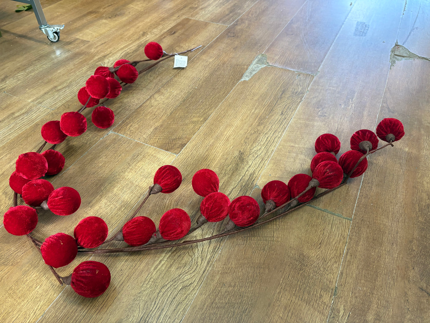 1.7m red velvet bauble garland