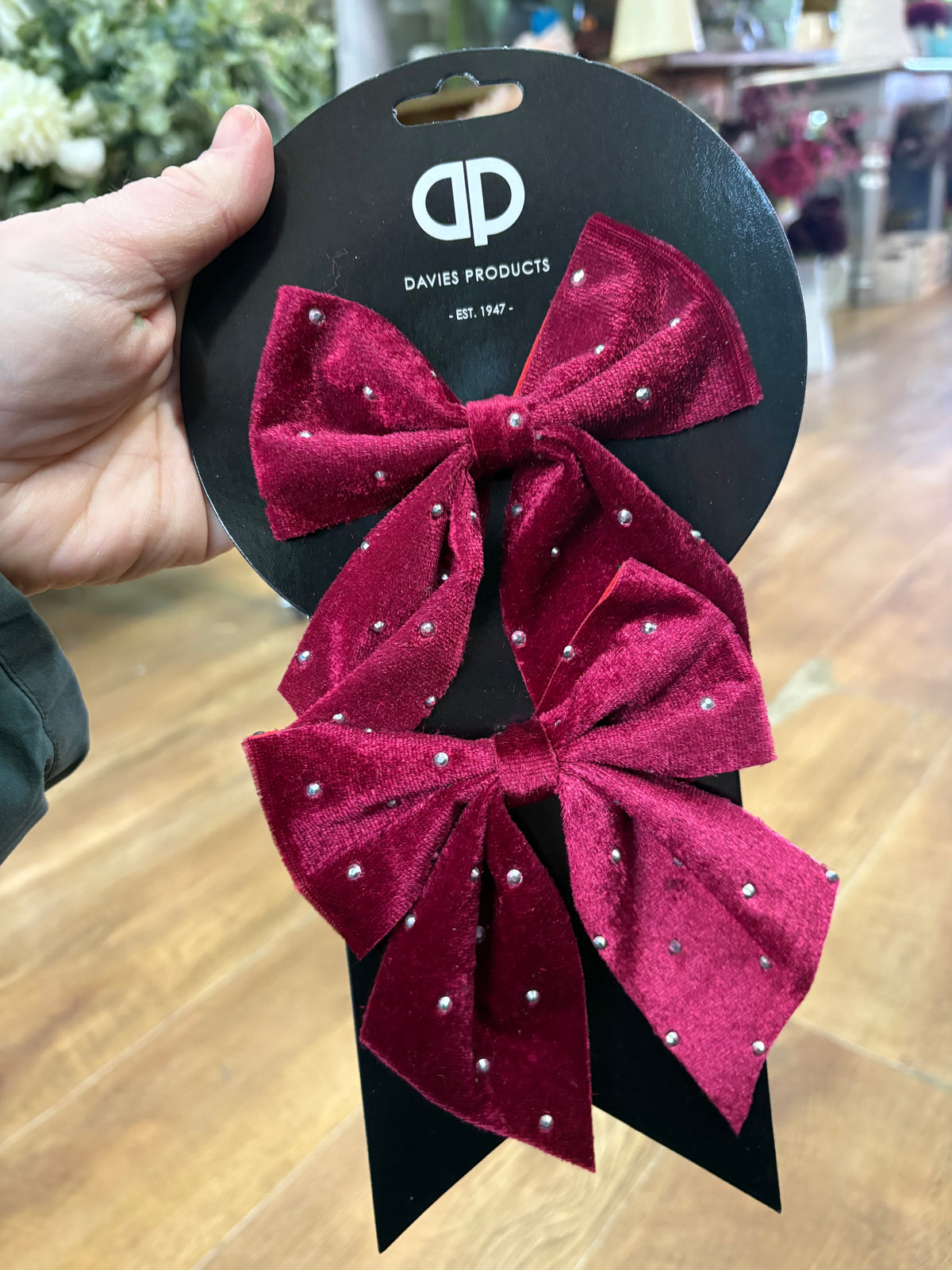 Pack of 2 - 12x13cm diamanté burgundy velvet tie on bows