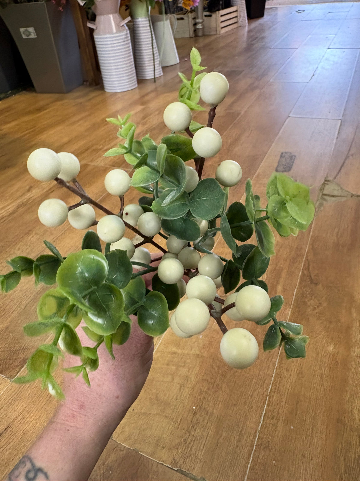 24cm cream berry and eucalyptus pick