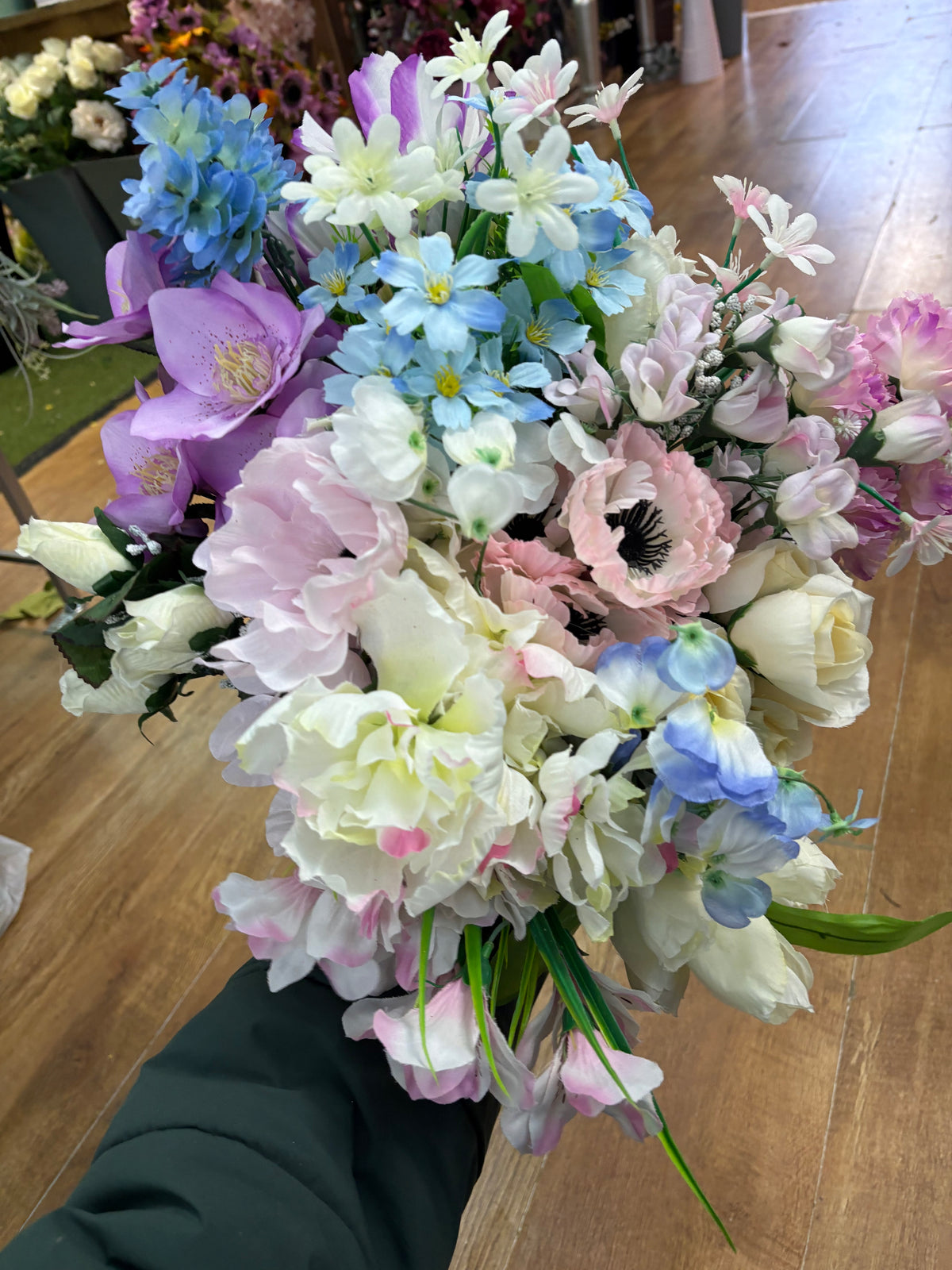 Box 2 - 20 mixed bunches