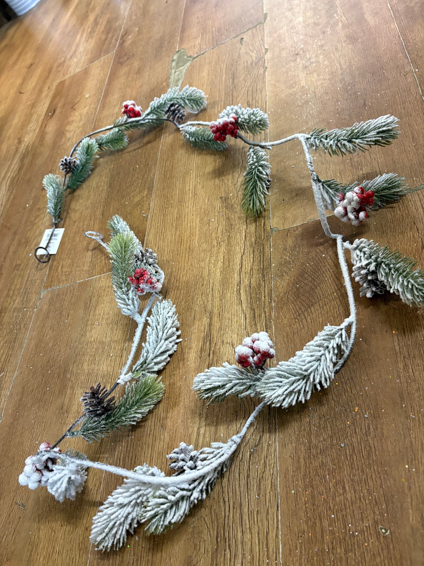 180cm snowy spruce with berries and cones garland