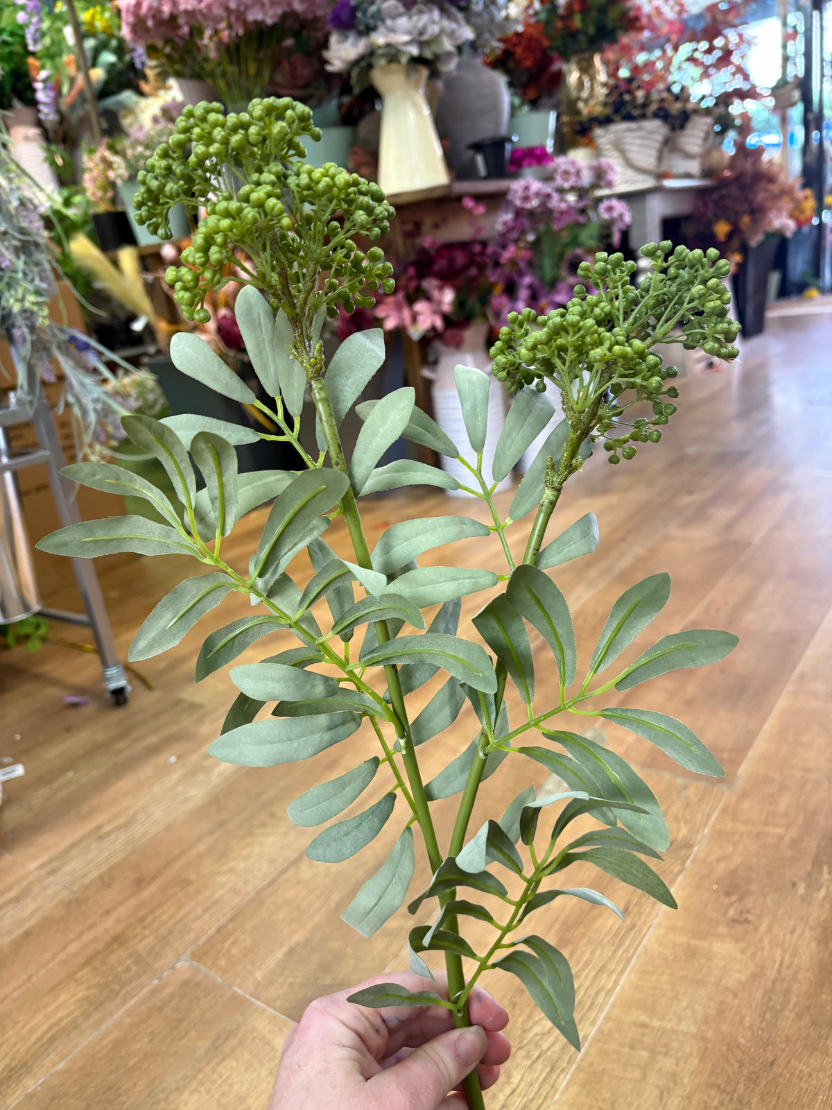 62cm tall green premium elderberry spray