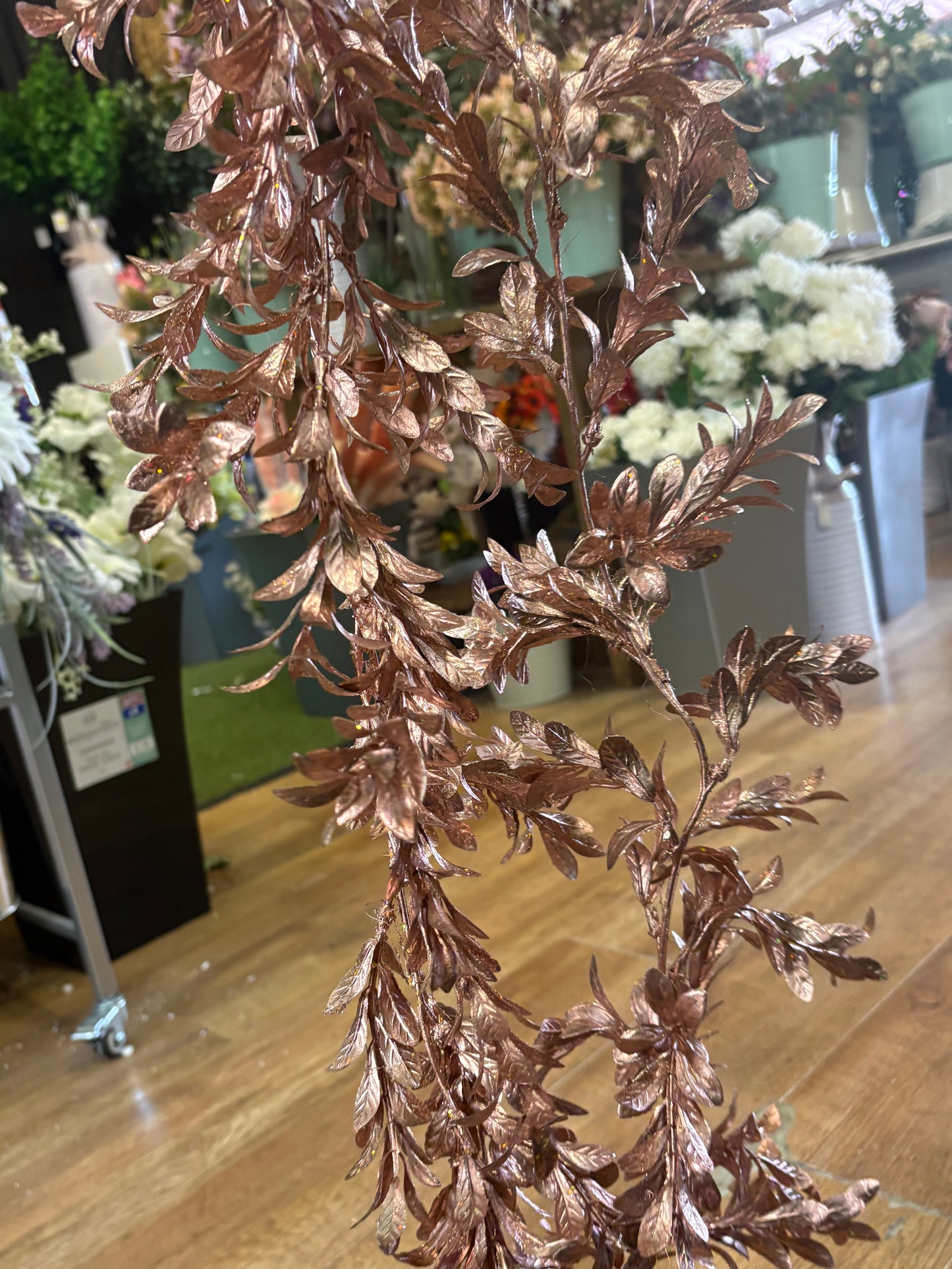 180cm metallic rose gold boxwood garland