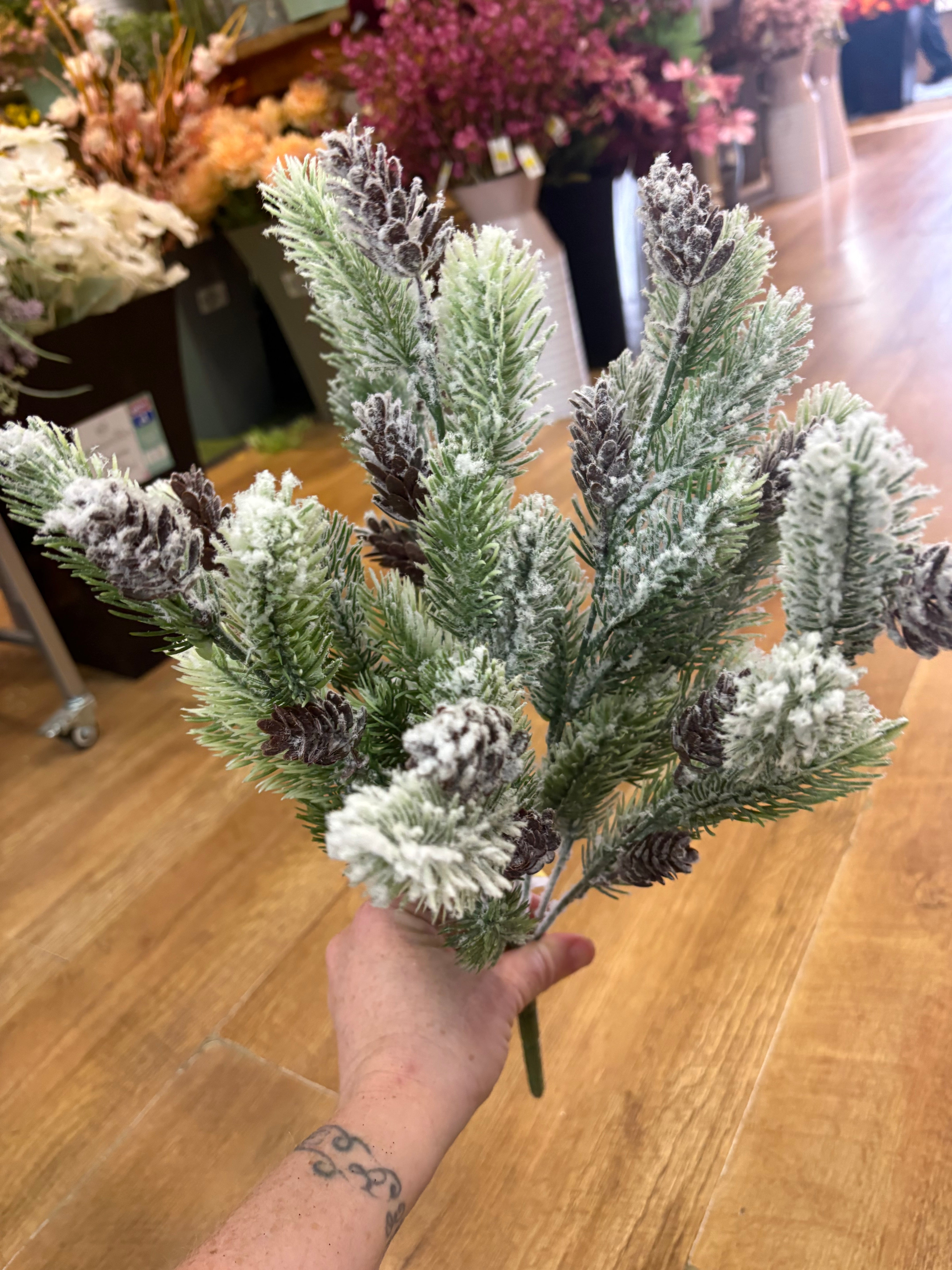 Large frosted pine and cone bunch