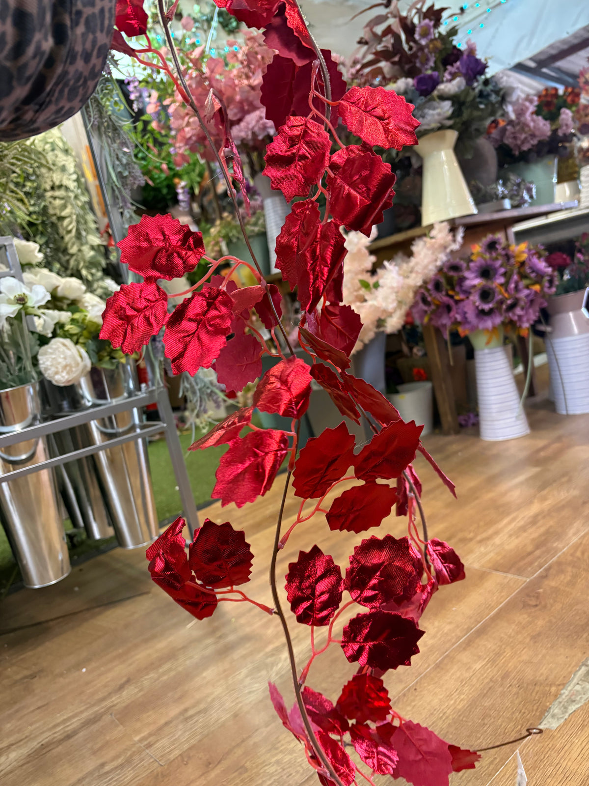 190cm metallic red holly garland