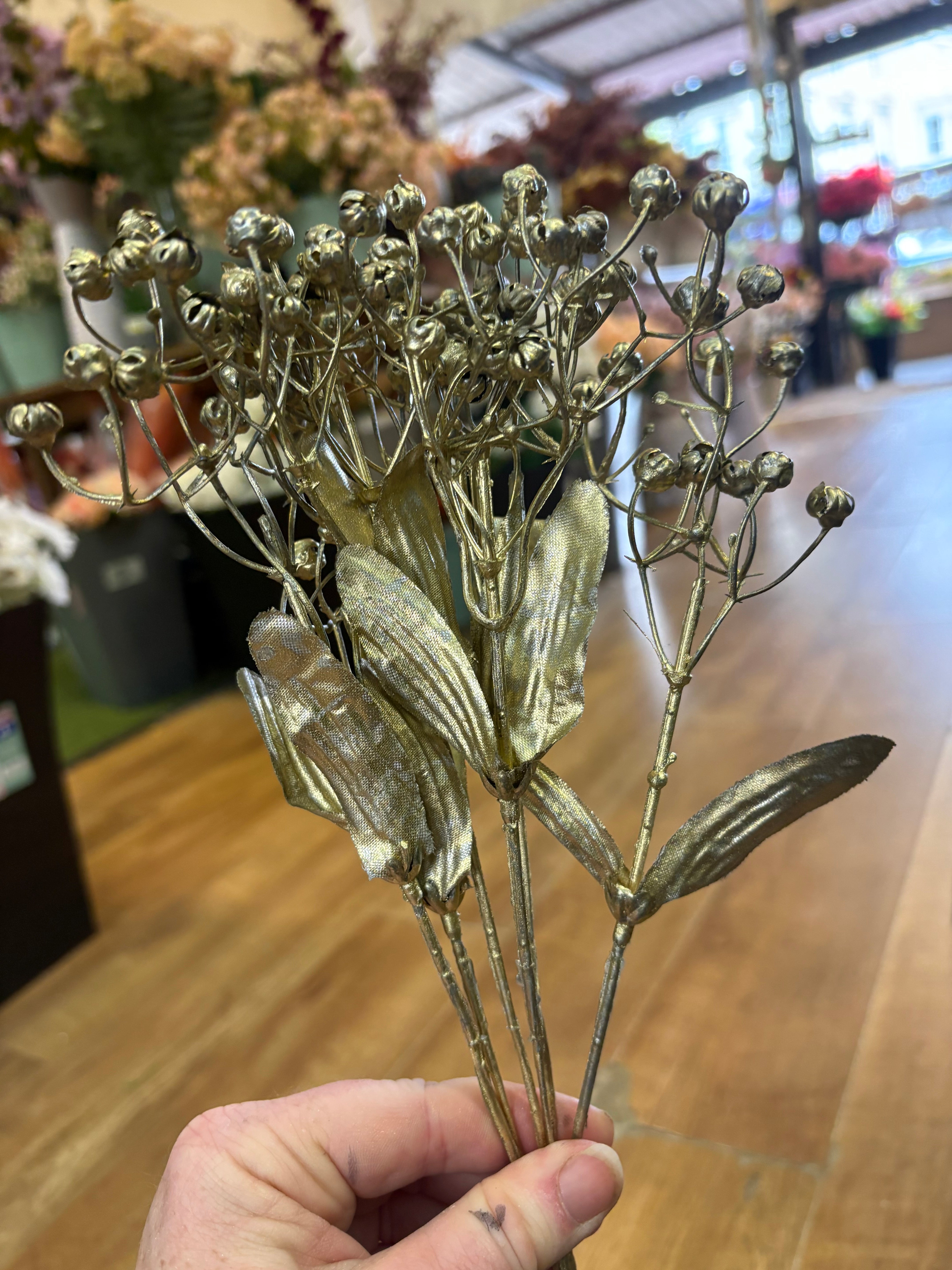 Metallic babies breath bunch - 3 colours available