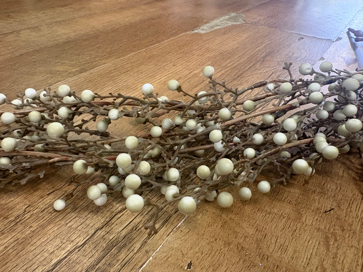 100cm trailing cream mini bud berry