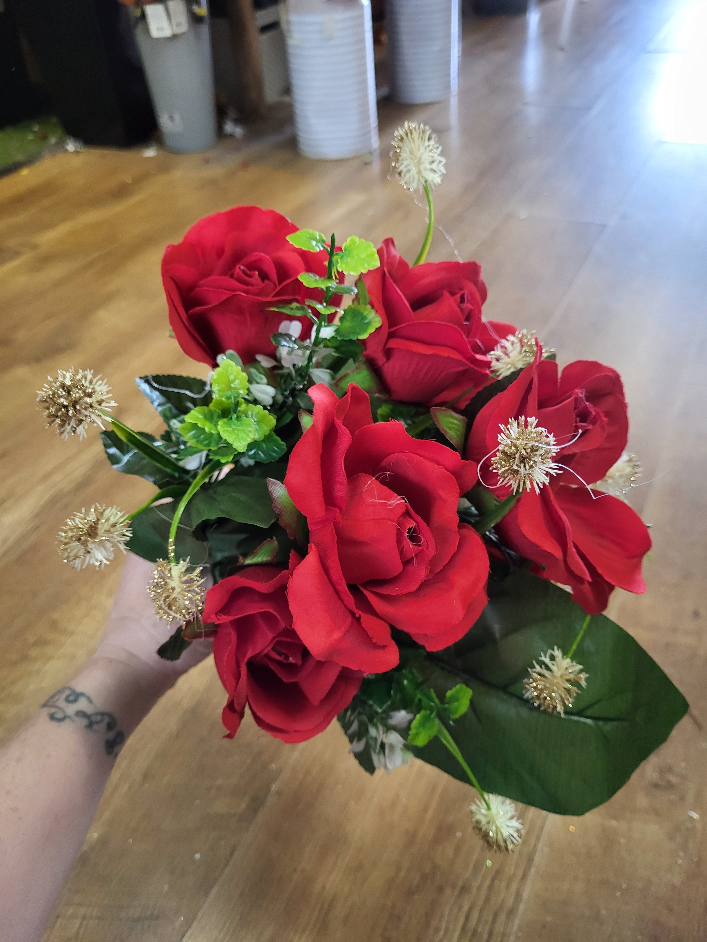 Red rose and mini metallic thistle bunch - 2 colours of thistle available image 3