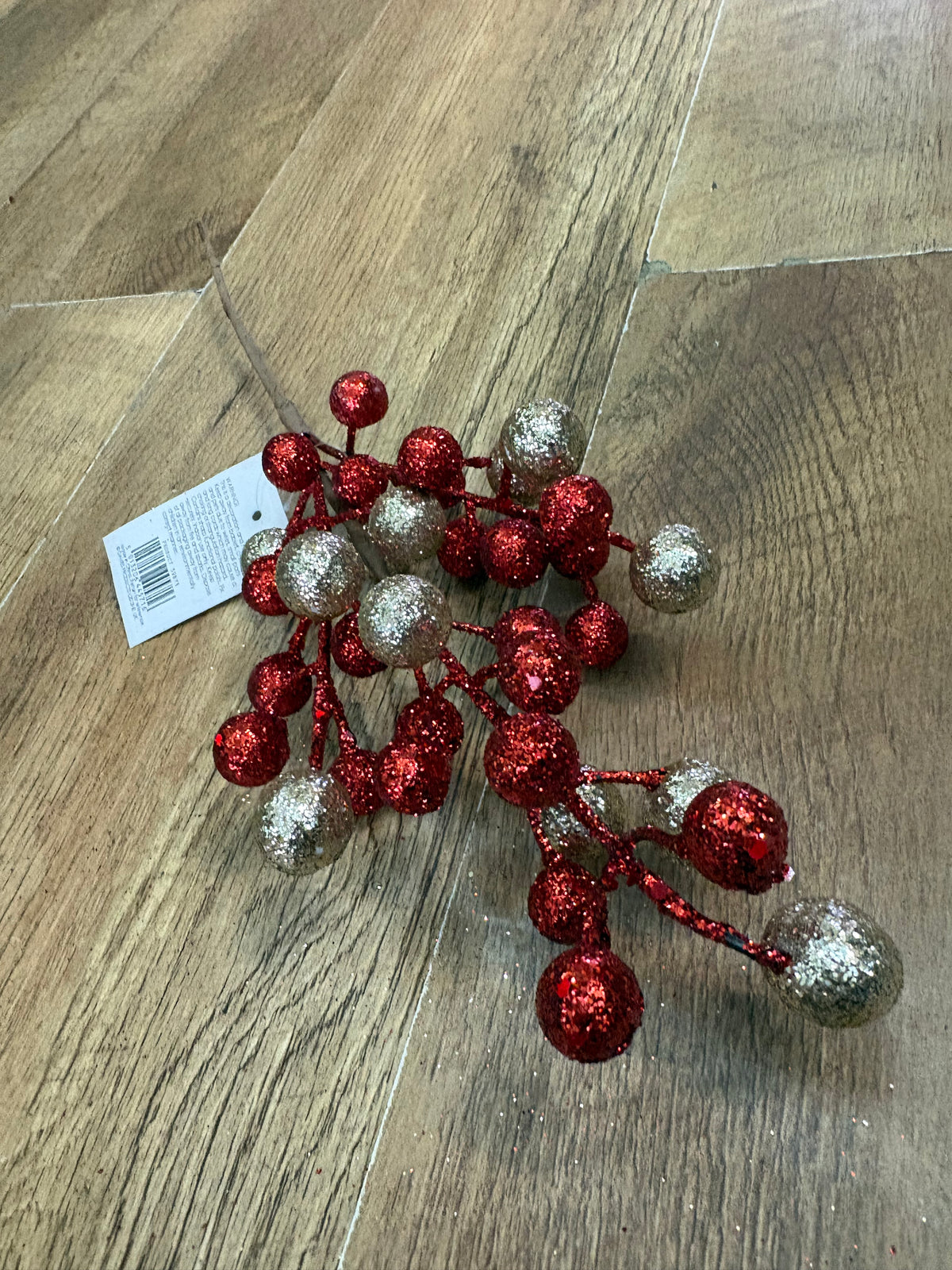 Red and gold glitter ball stem