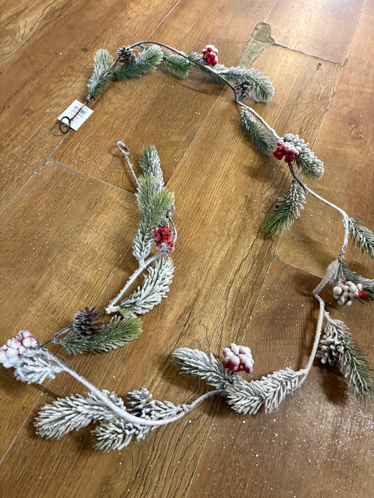 180cm snowy spruce with berries and cones garland