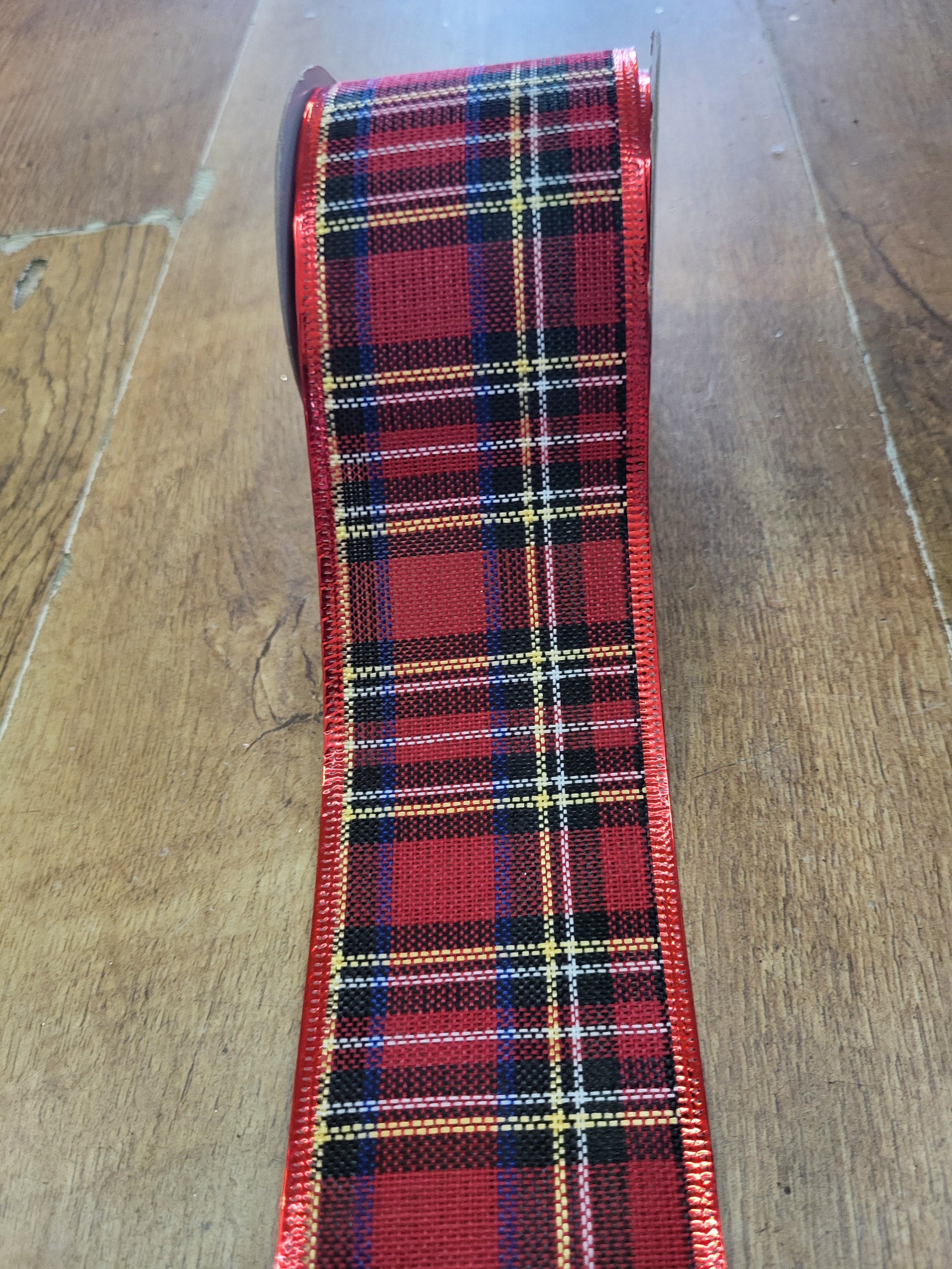 2.7m approx.  roll of big square tartan wired ribbon image 0