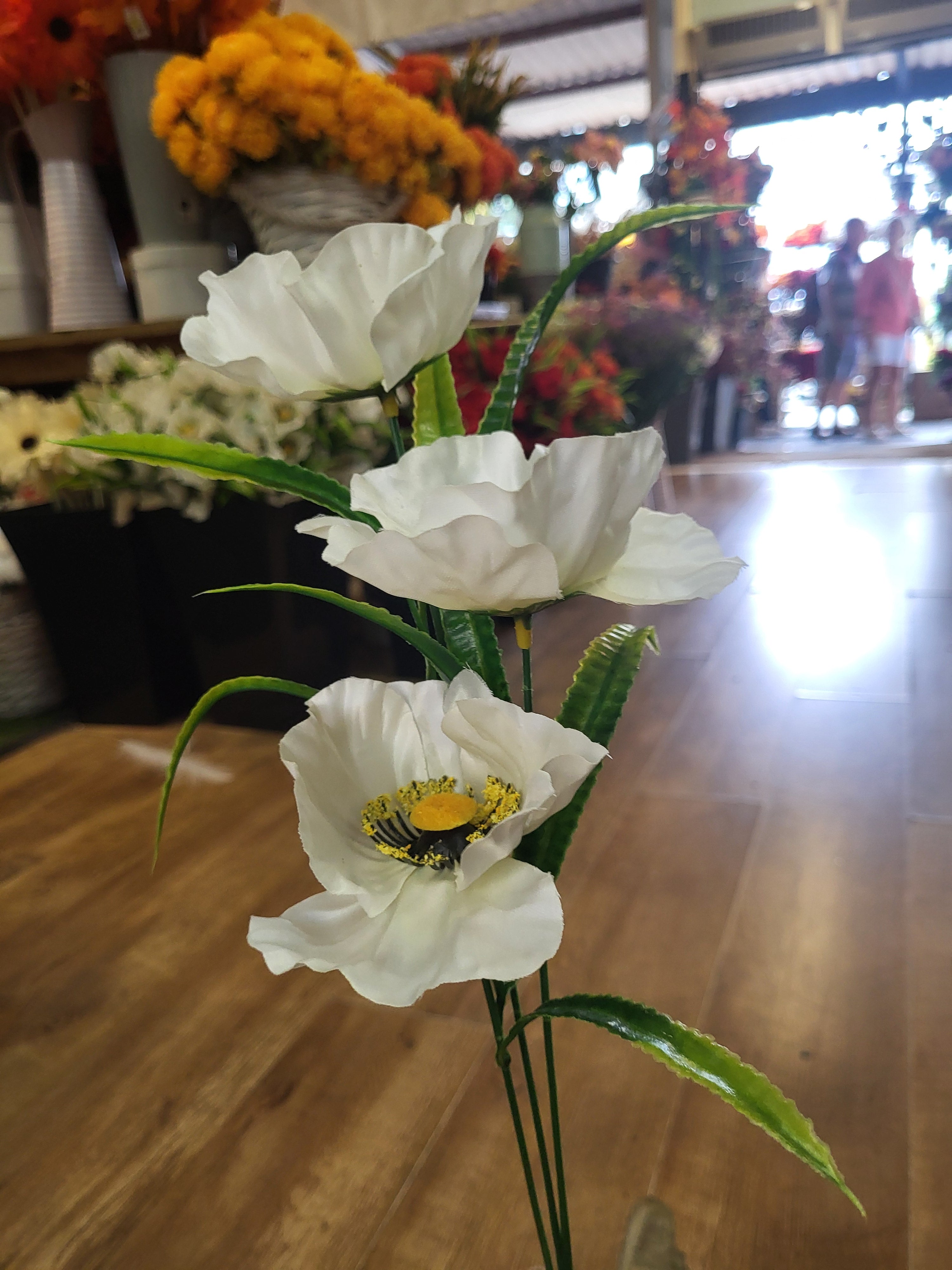 Long stem Poppy spray  - 3 colours available image 8