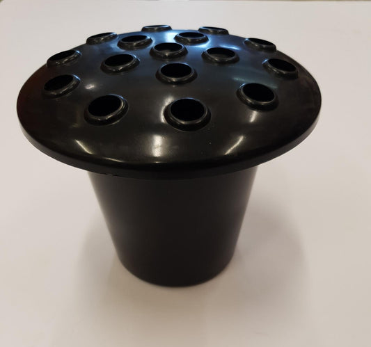 Empty grave pot image 0