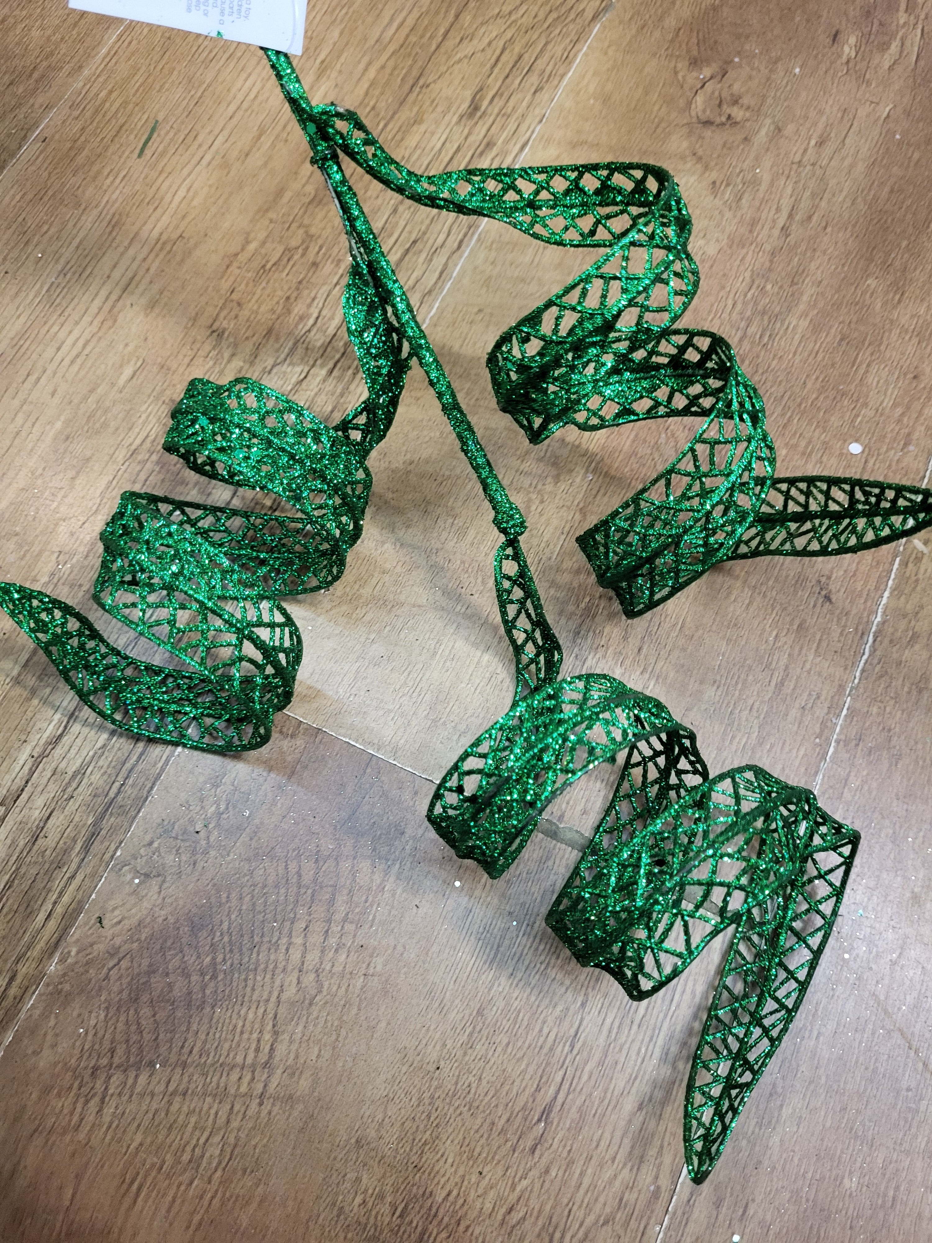 50cm sparkly green swirly stem image 0