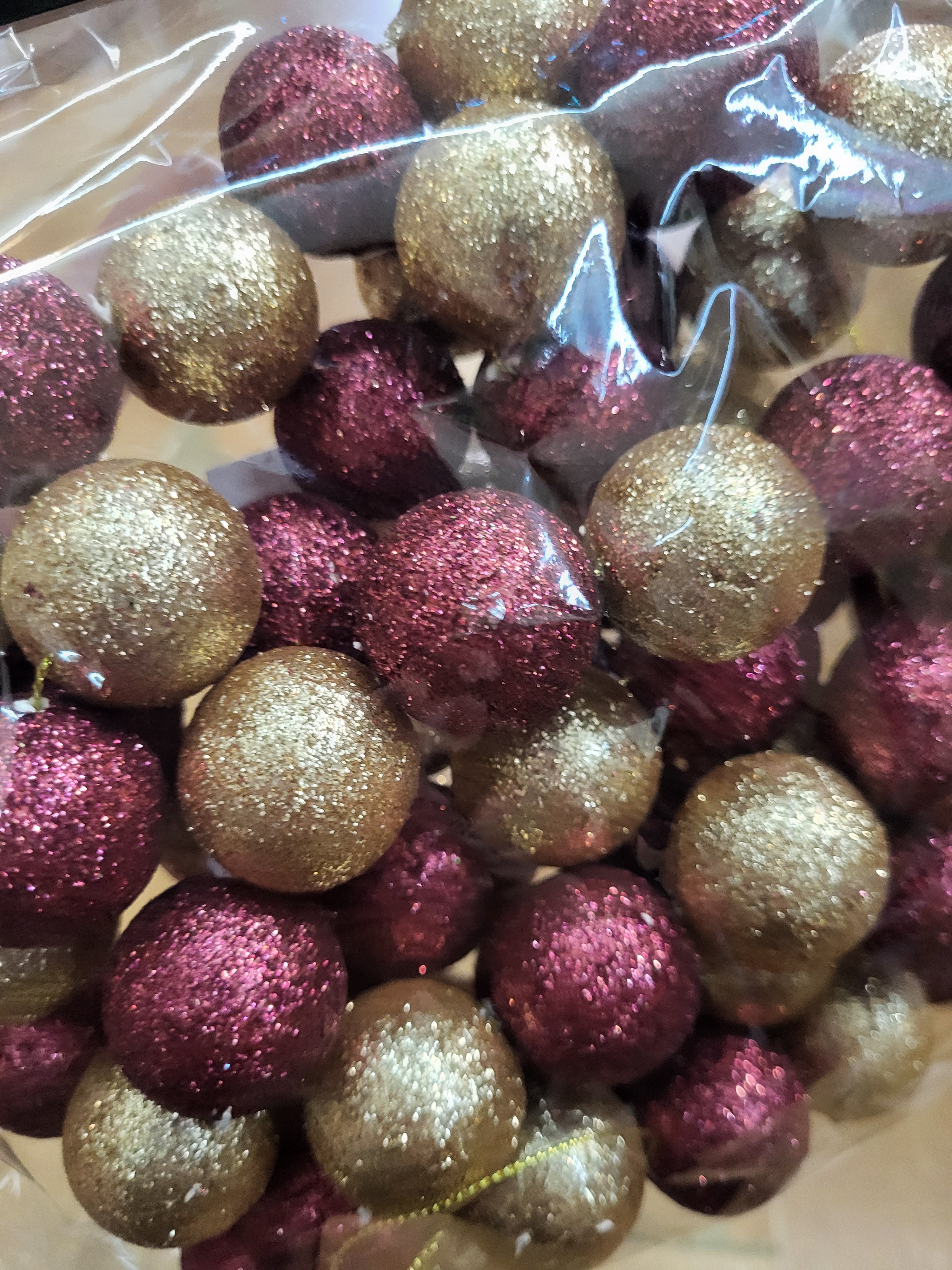 1.8m dark red and champagne gold glitter ball garland image 2