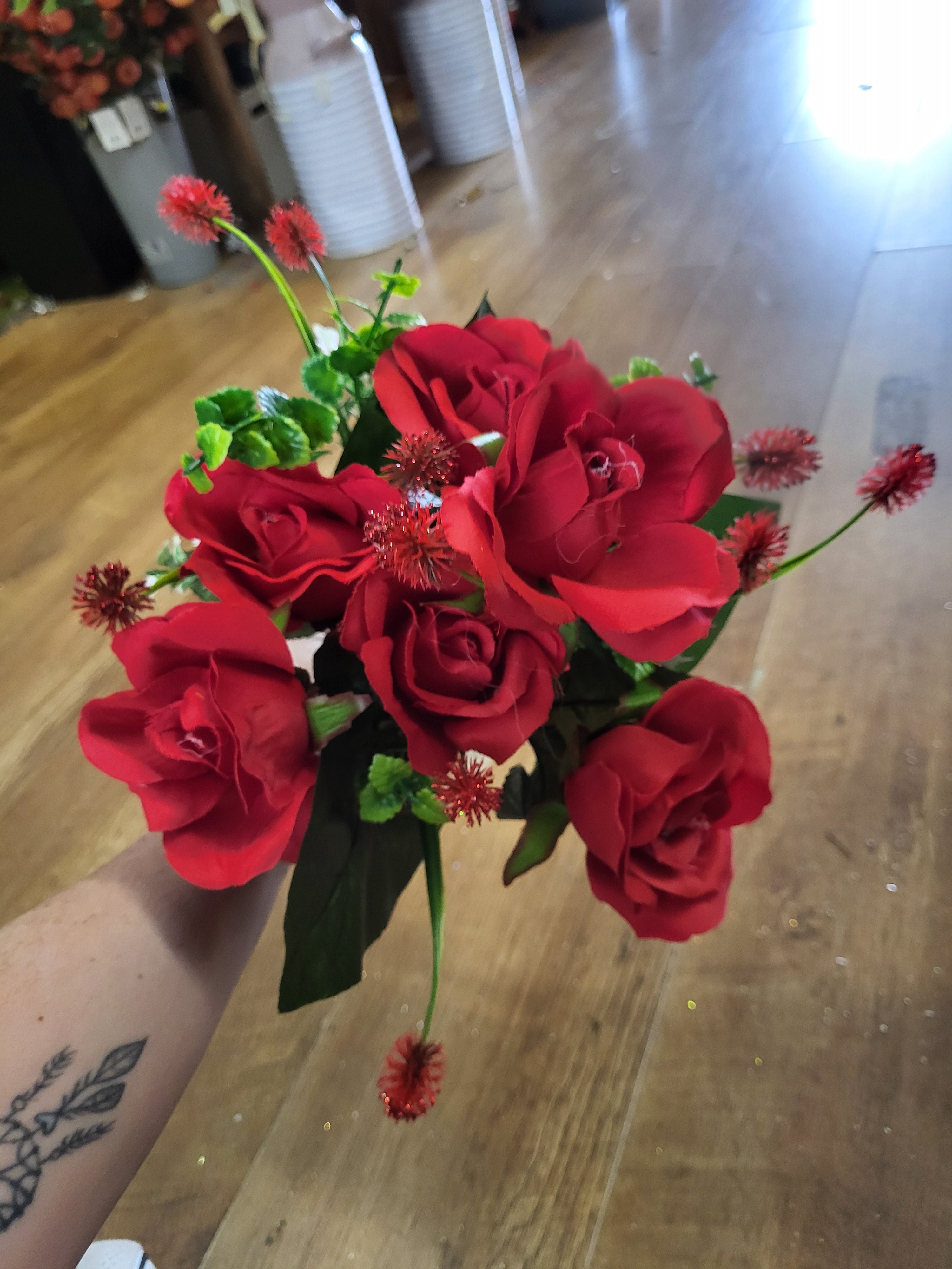 Red rose and mini metallic thistle bunch - 2 colours of thistle available image 4