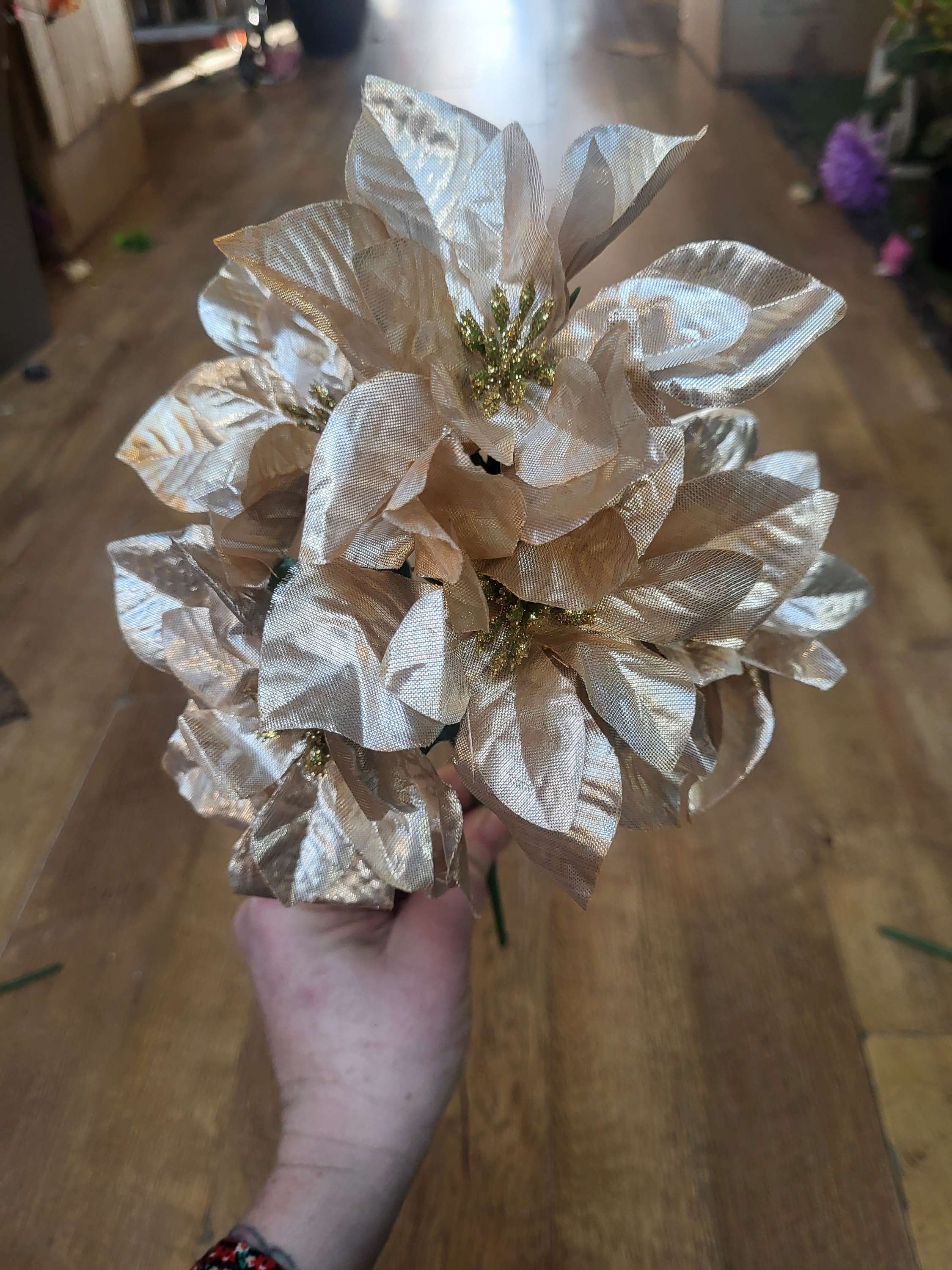 Metallic poinsettia bunch - 3 colours available image 5