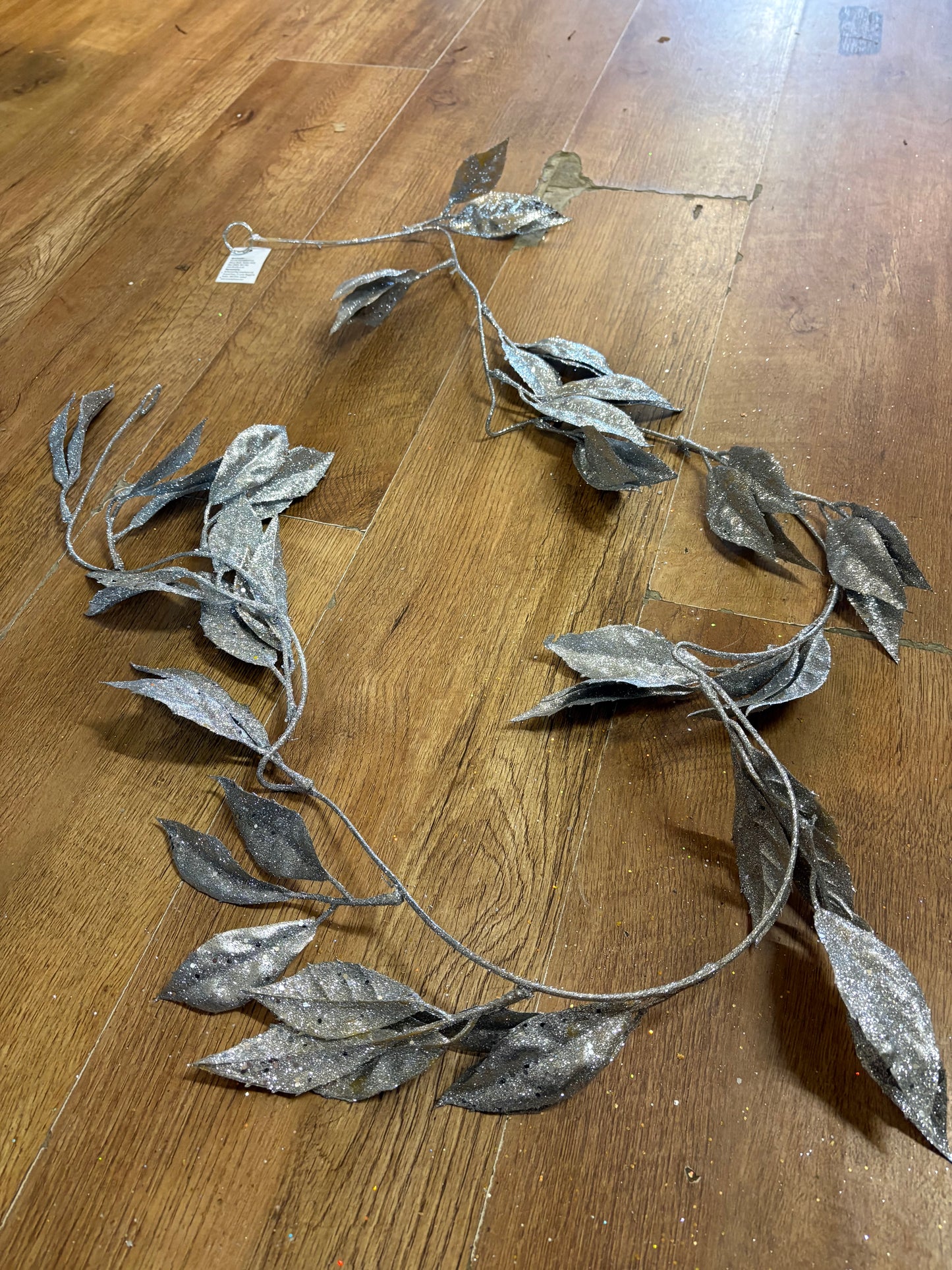 180cm glittered silver foliage garland
