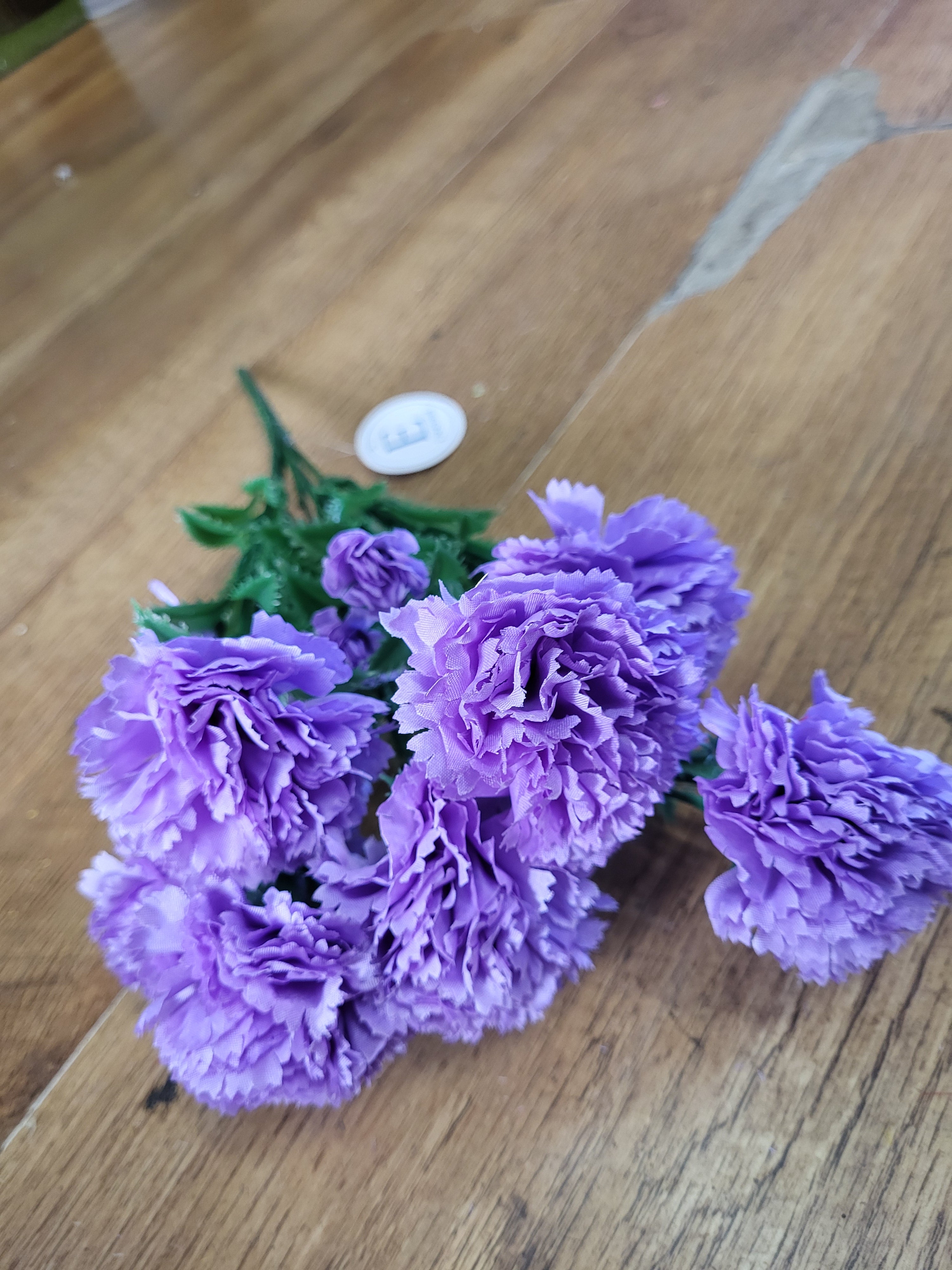 Big bunch of lilac carnations  image 0