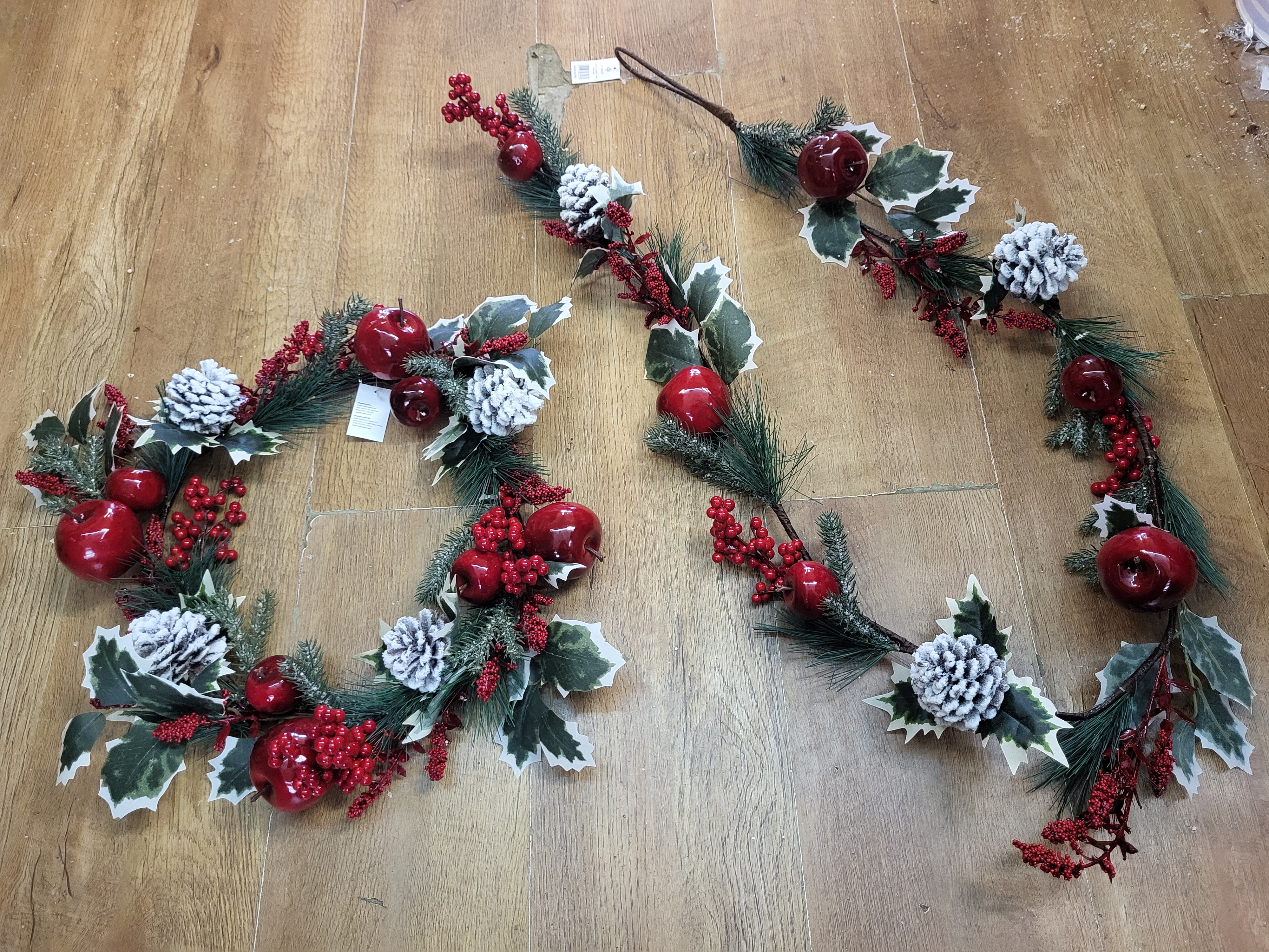 Bundle of our Deluxe frosted cone and fruits garland and wreath  image 1