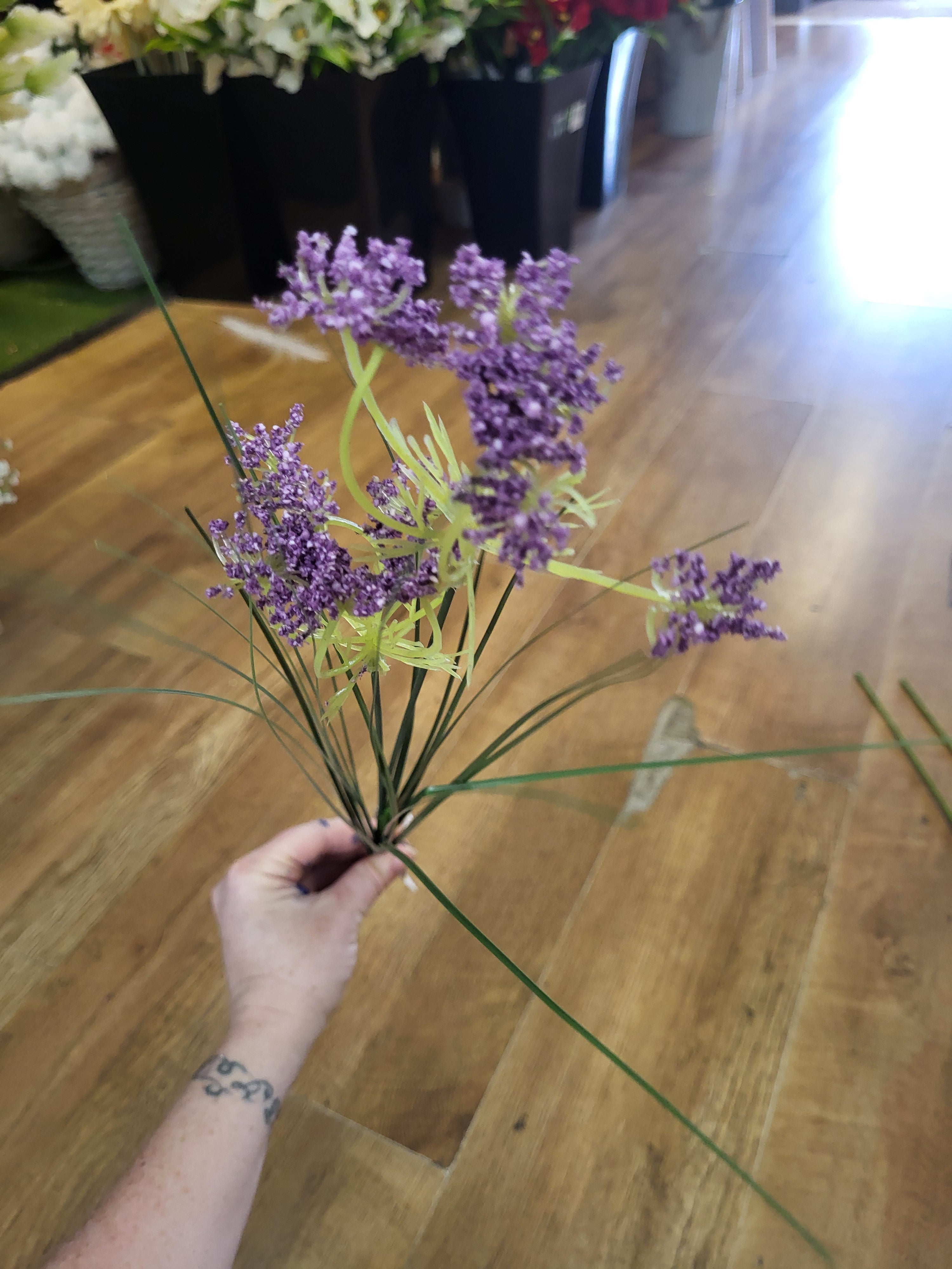 Long stem Allium grass - 3 colours available image 12