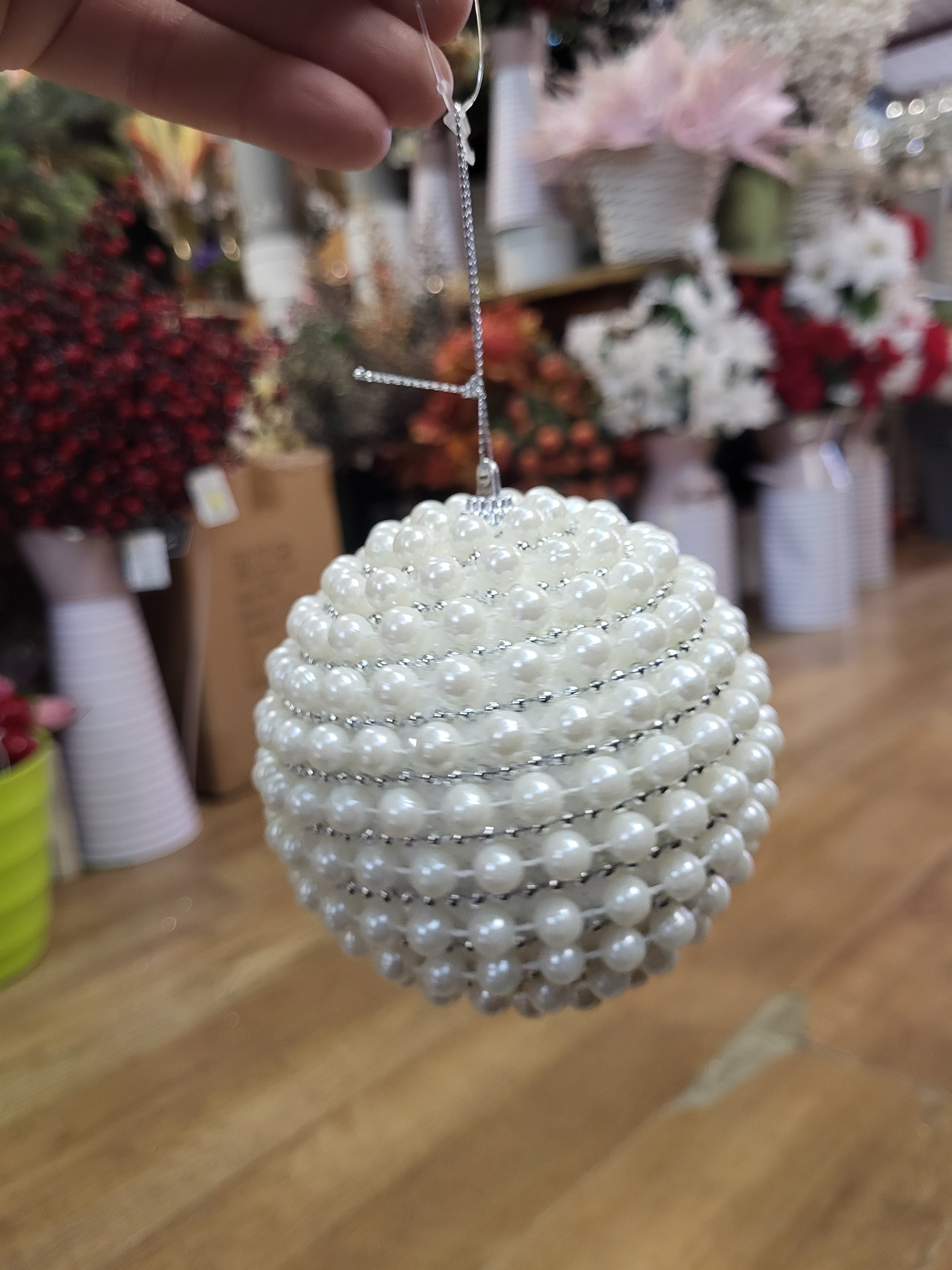 10cm pearl bauble image 0