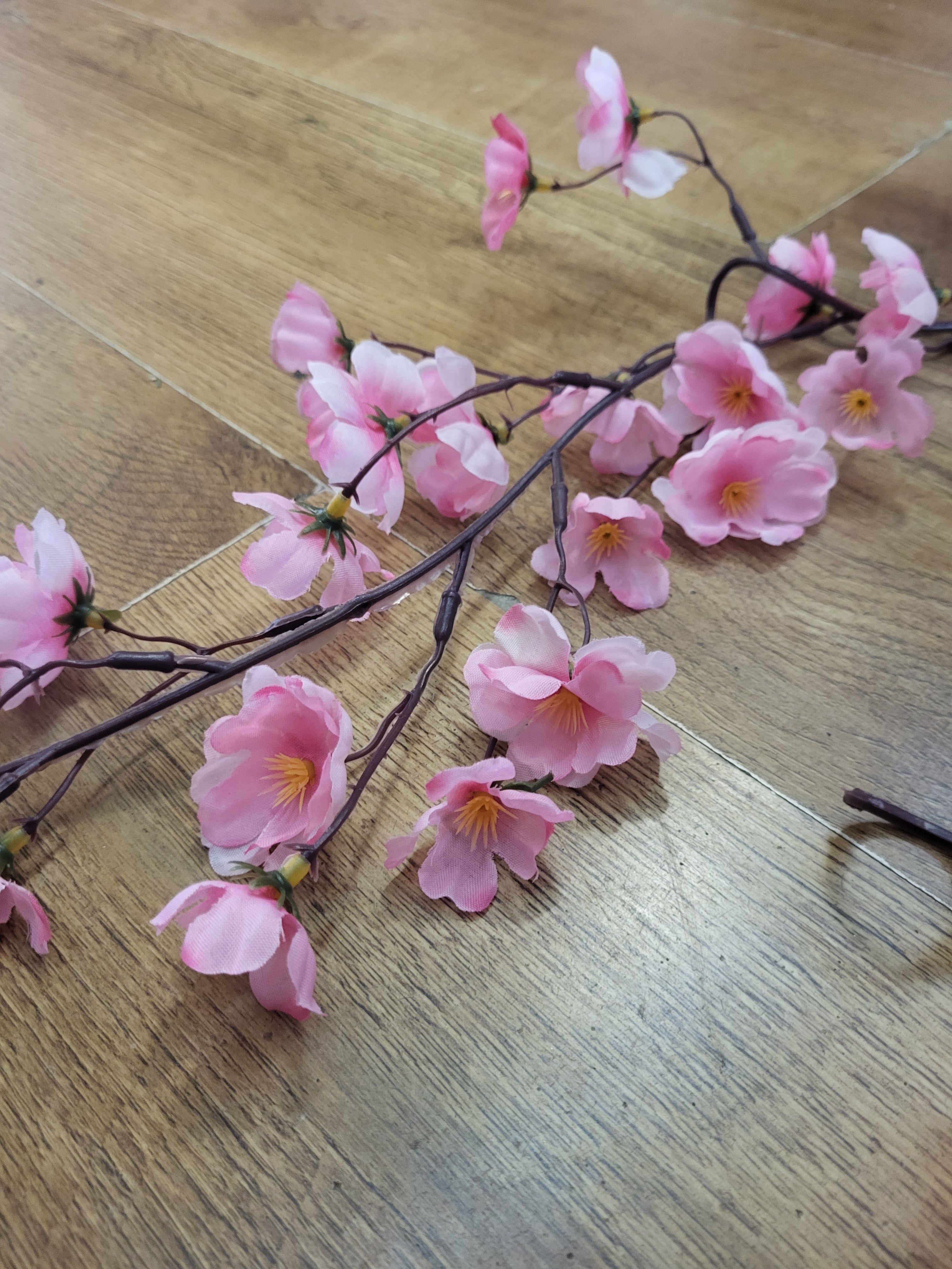 Pink cherry blossom garland  image 1