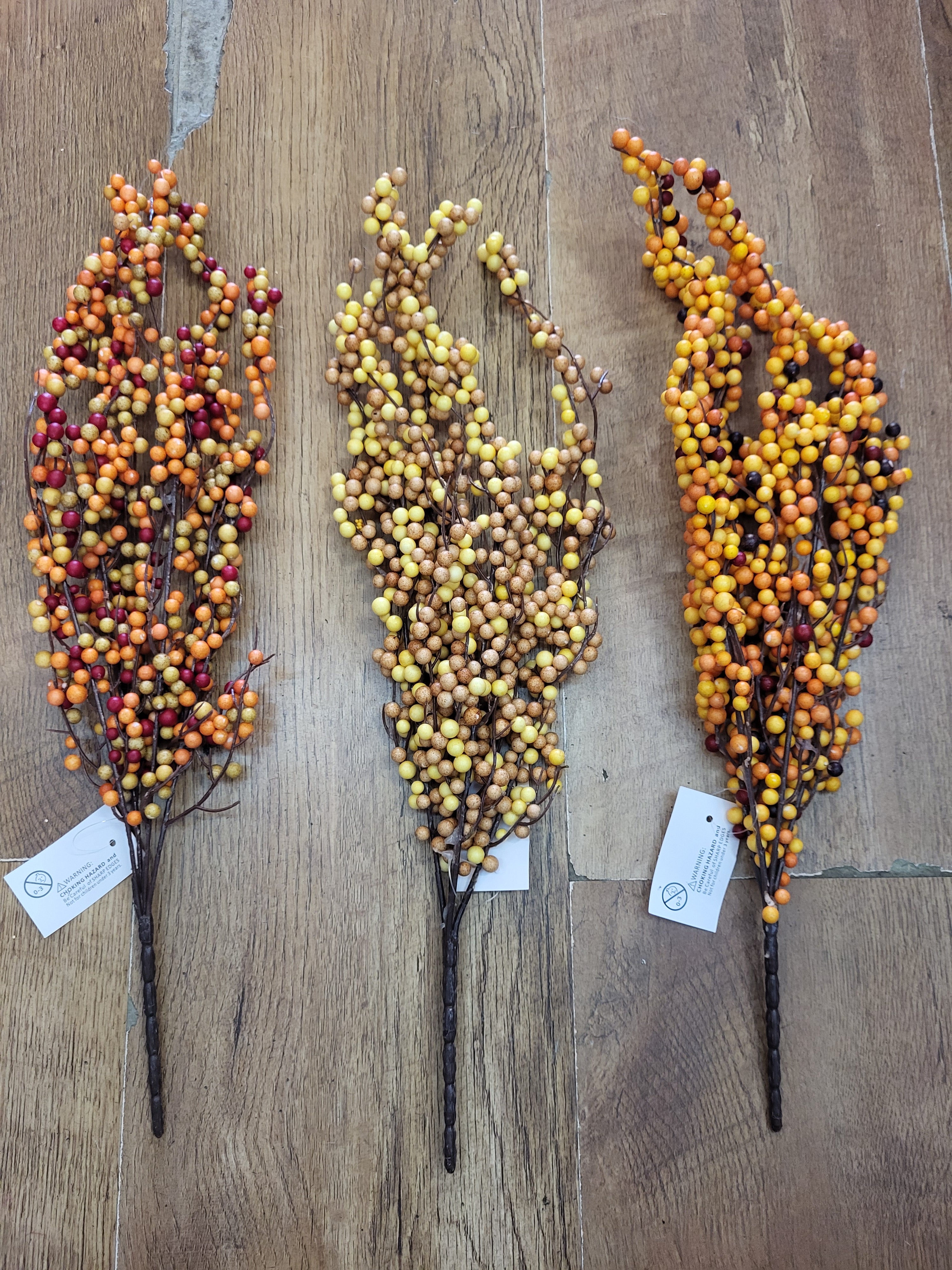 Autumnal berry branch - 3 colours available image 0