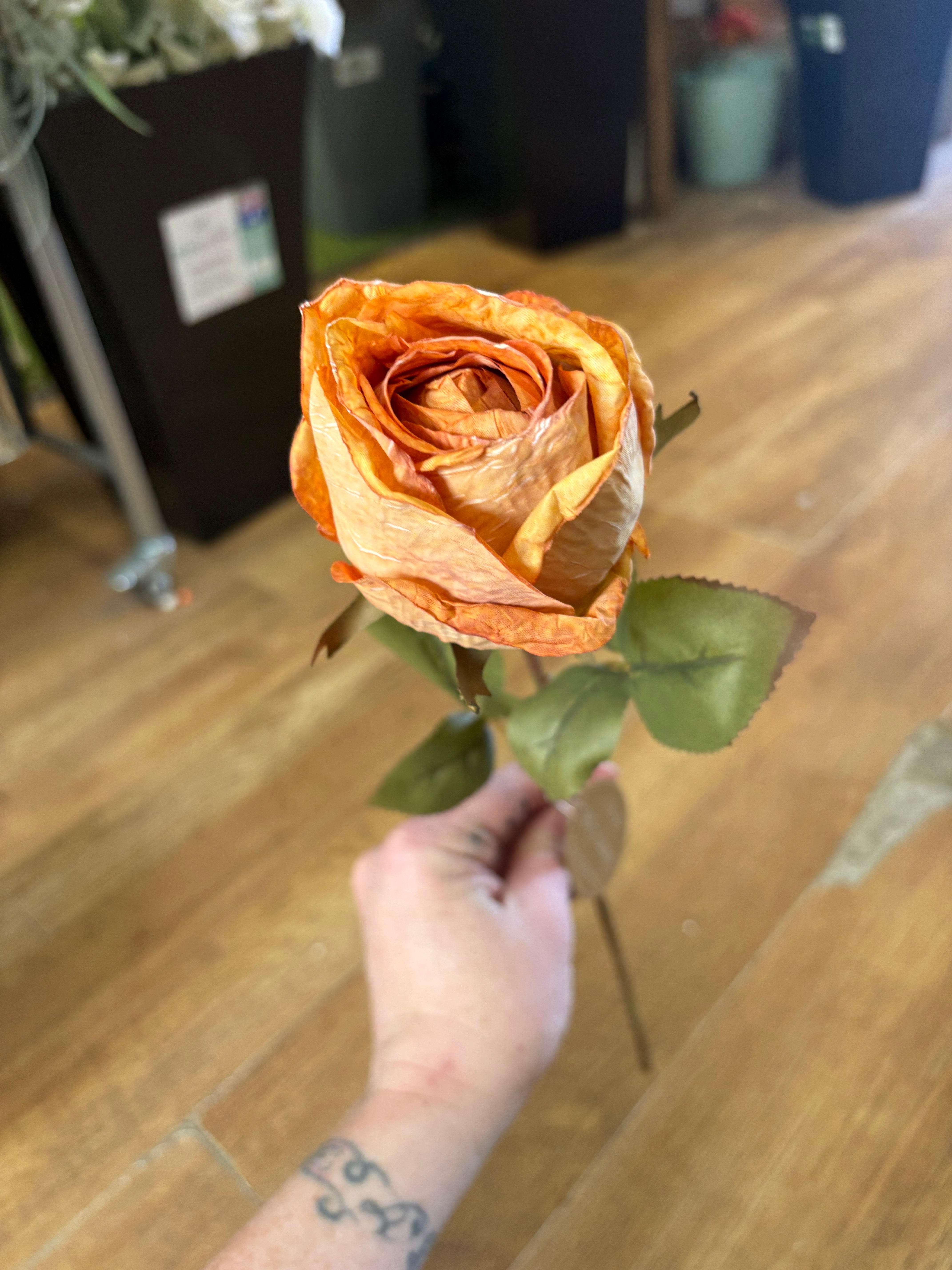 Dried inspired Honey Sunset single rose
