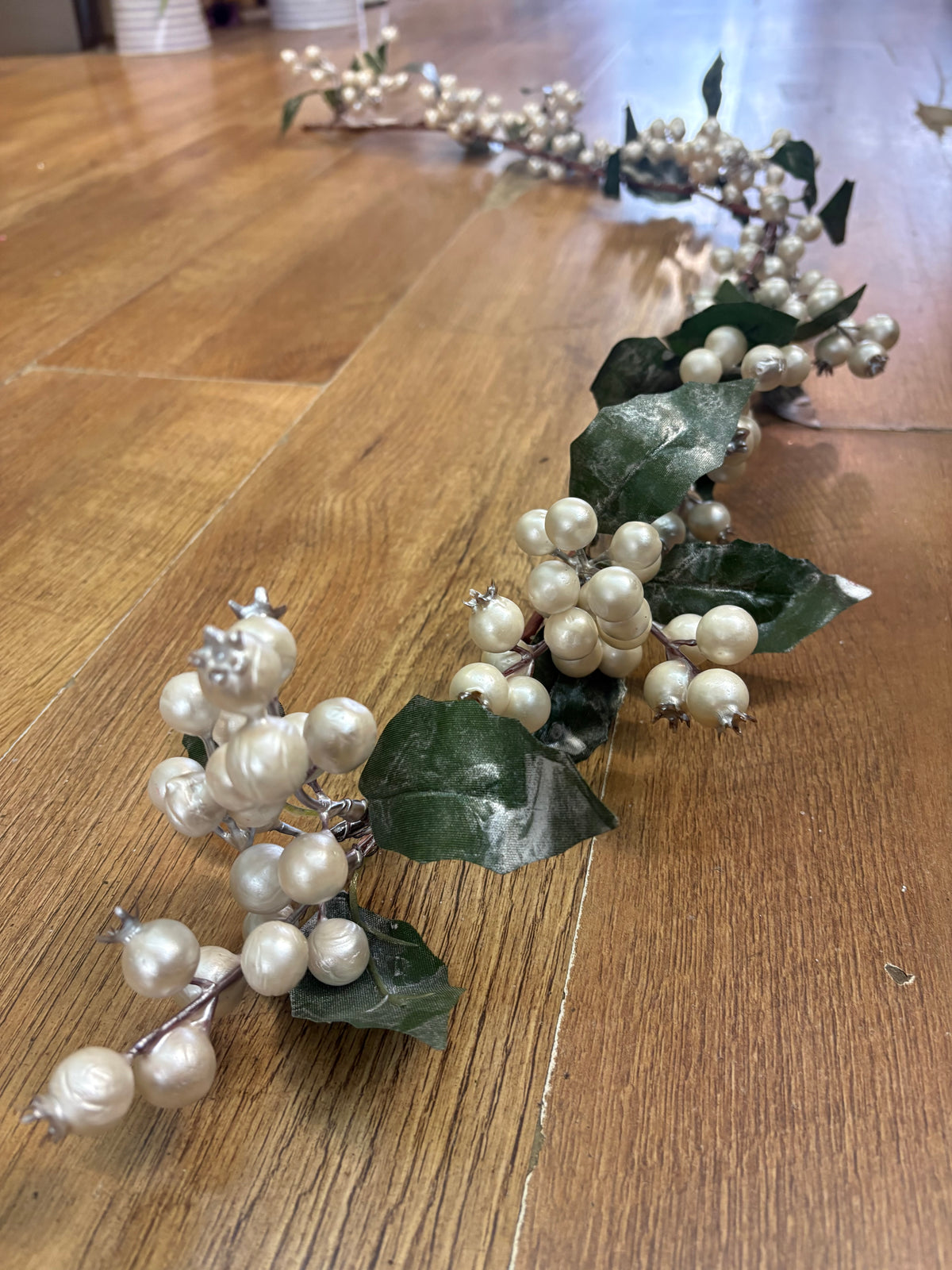 130cm pearl berry garland