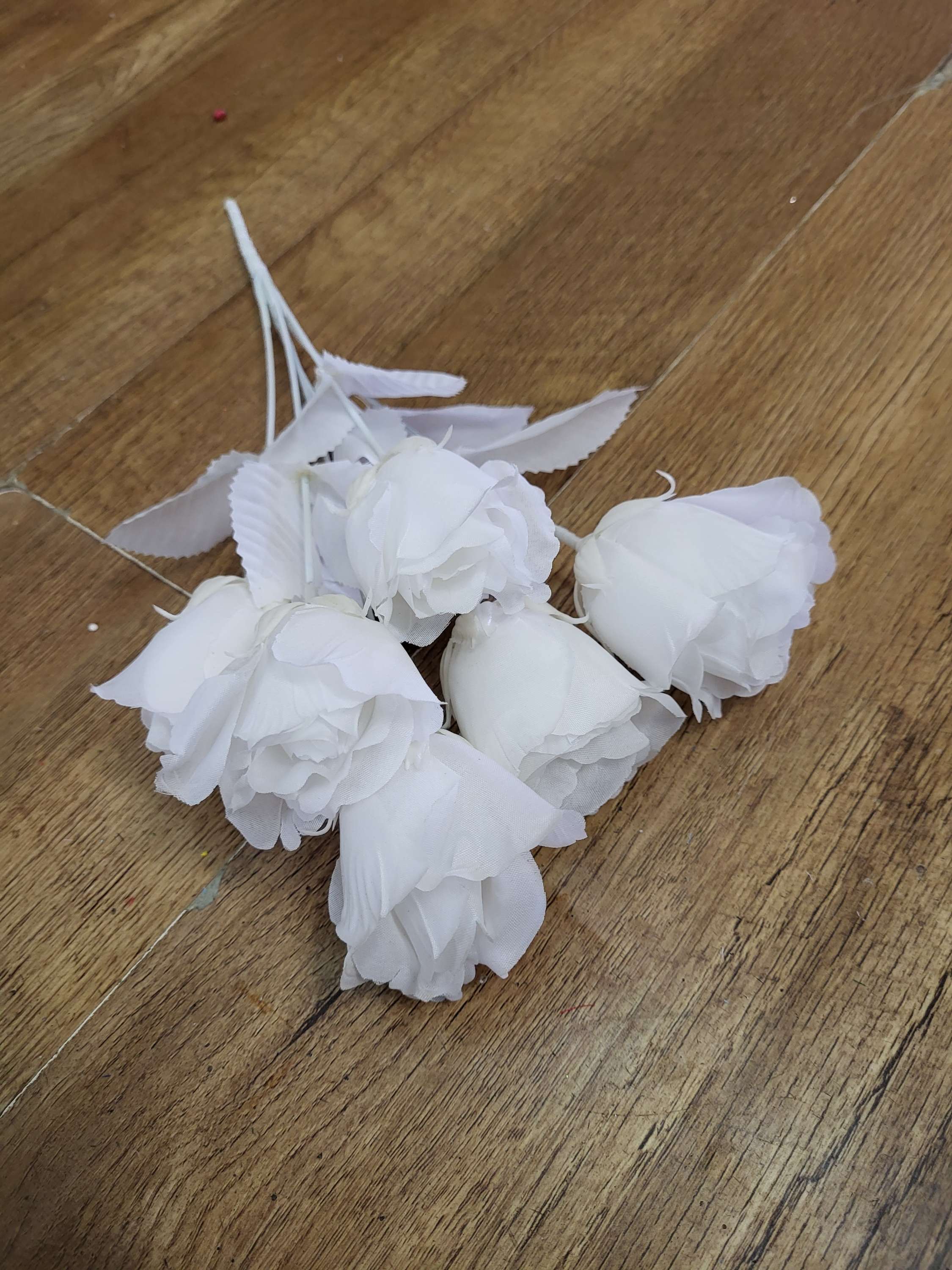 White flowers - 4 styles available image 1