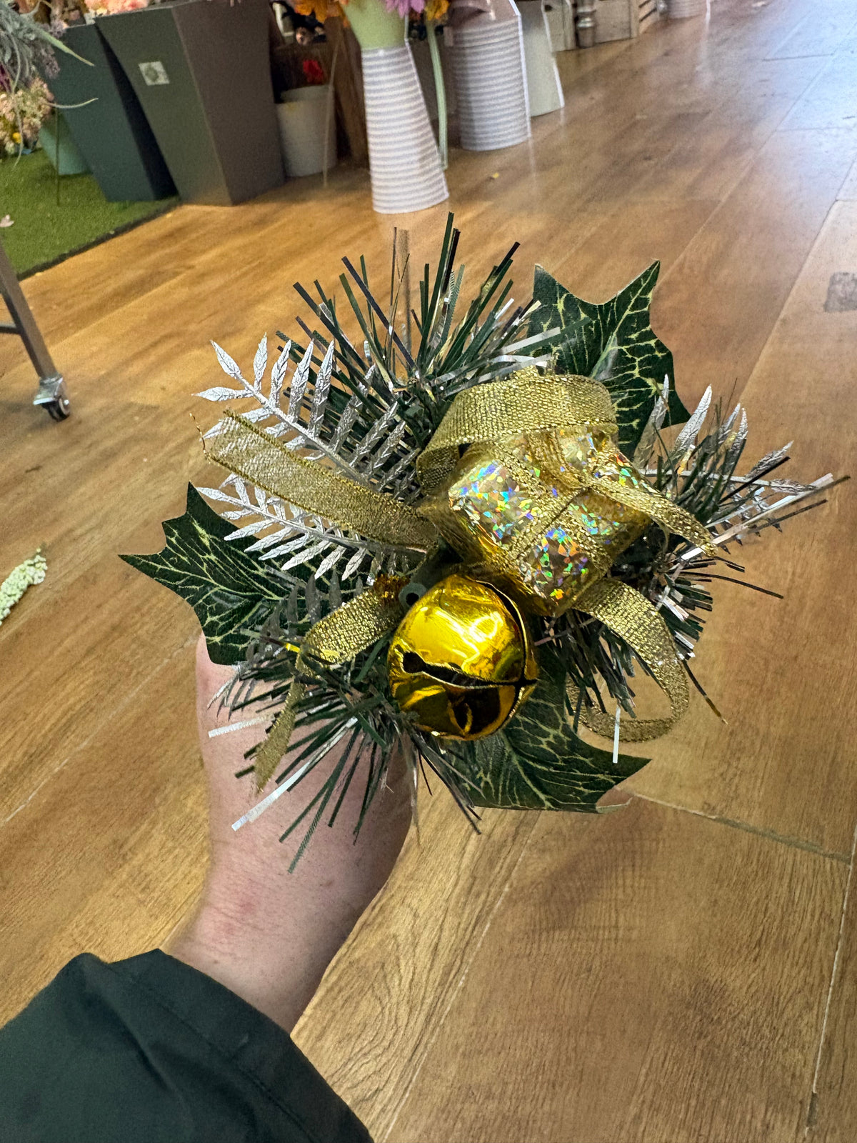 Gold gift and bell pick