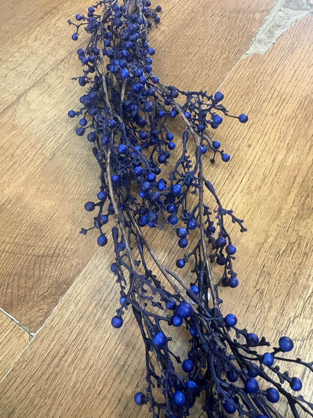 100cm trailing blue mini bud berry