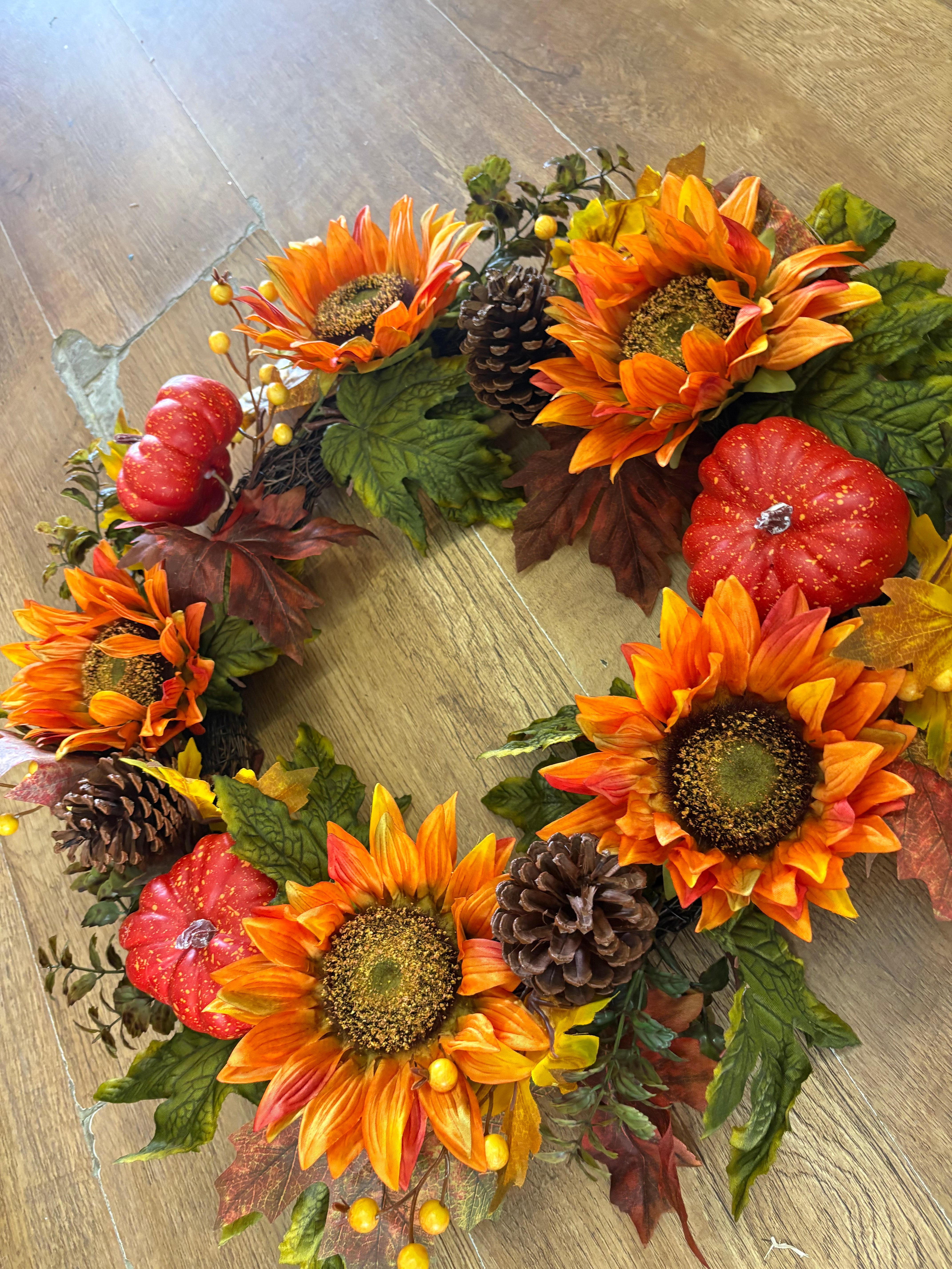 45cm Deluxe Autumnal Sunflower and pumpkin wreath
