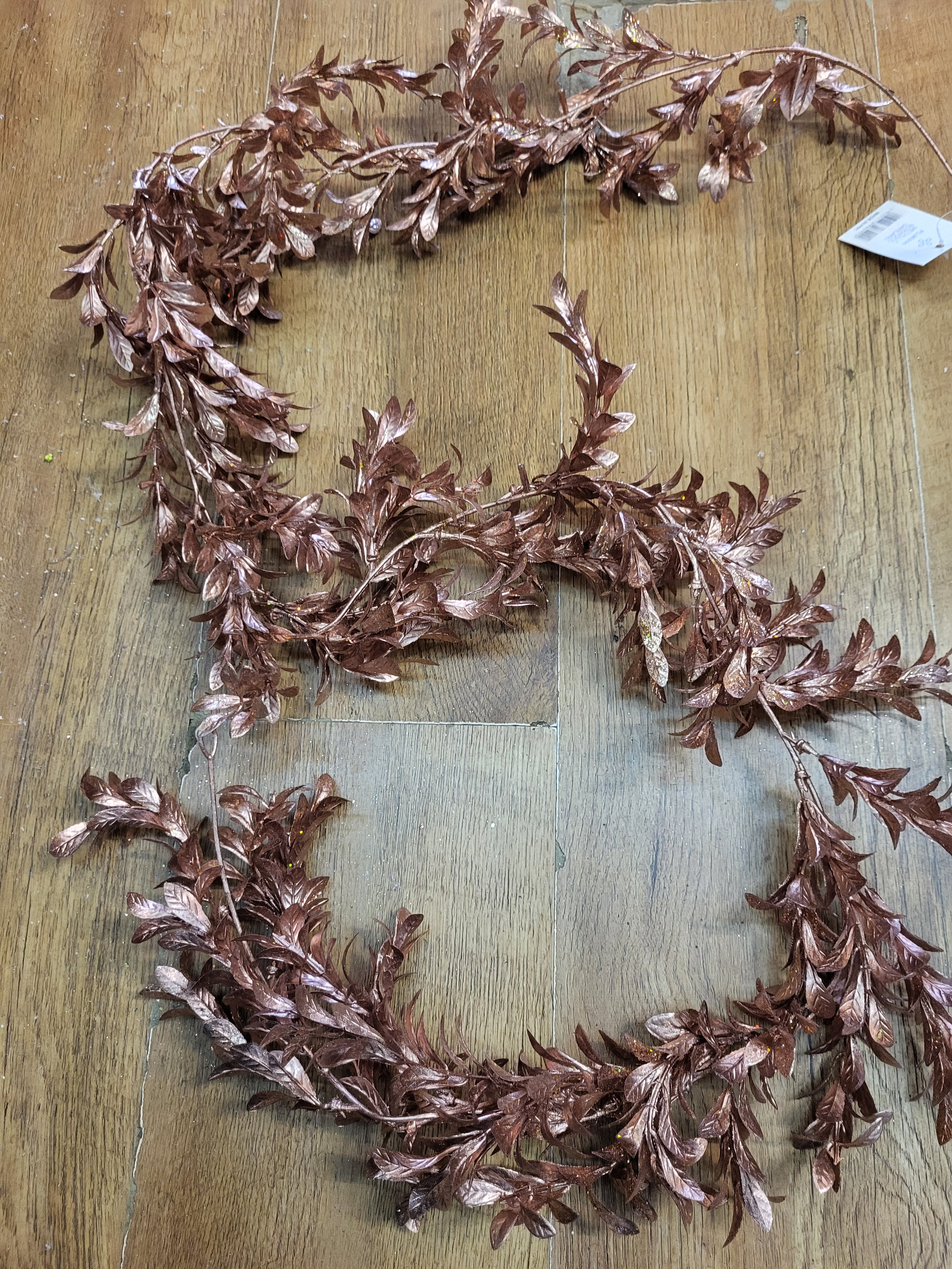 Rose gold metallic boxwood garland  image 2