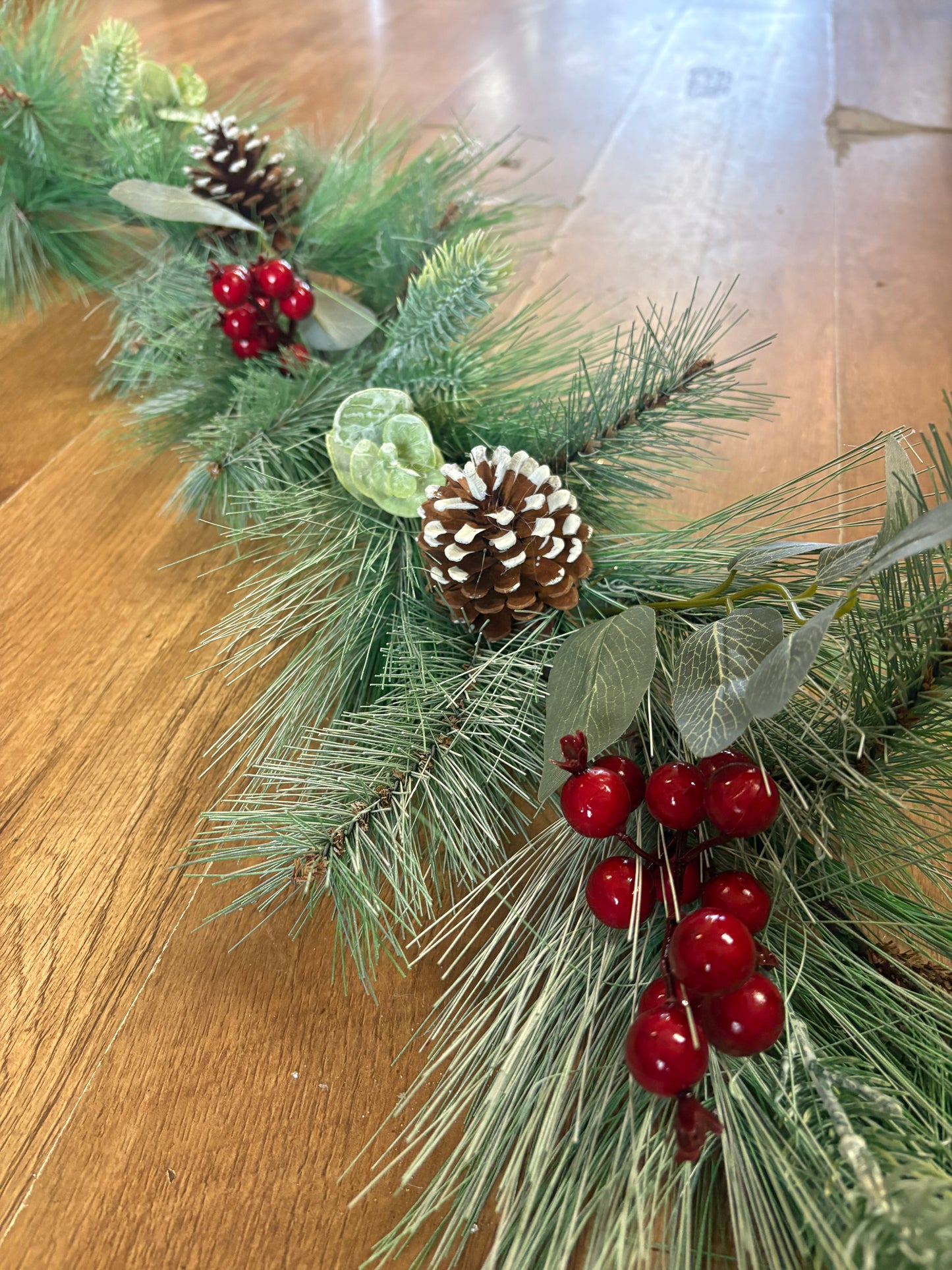 120cm frosted cone garland
