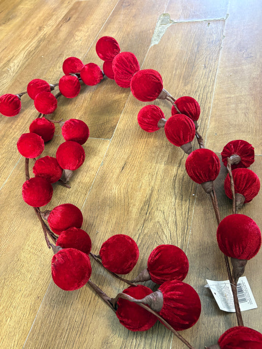 1.7m red velvet bauble garland