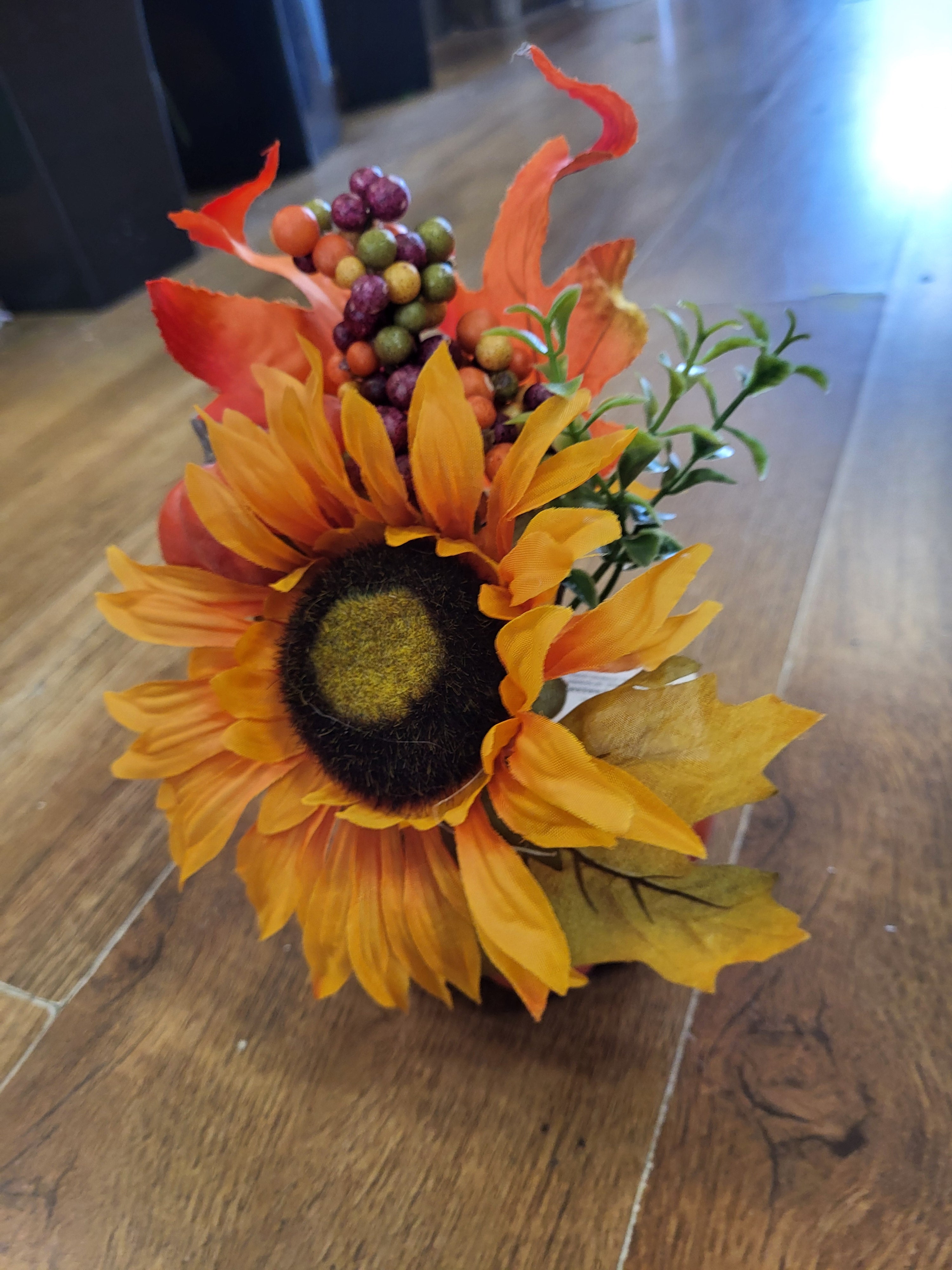 Sunflower/berry/foliage in pumpkin display  image 3