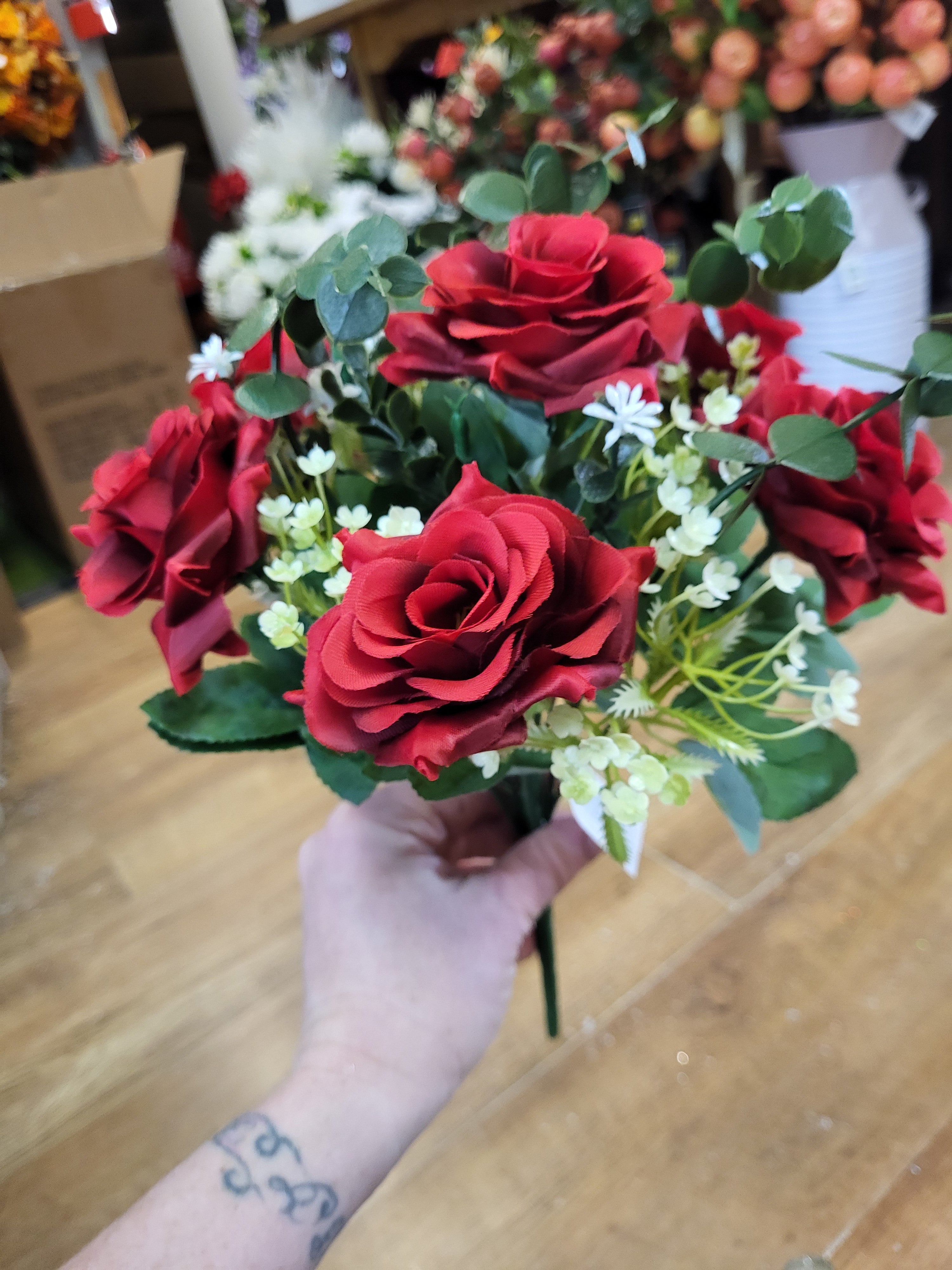 Rose and eucalyptus bouquet - 2 colours available image 5