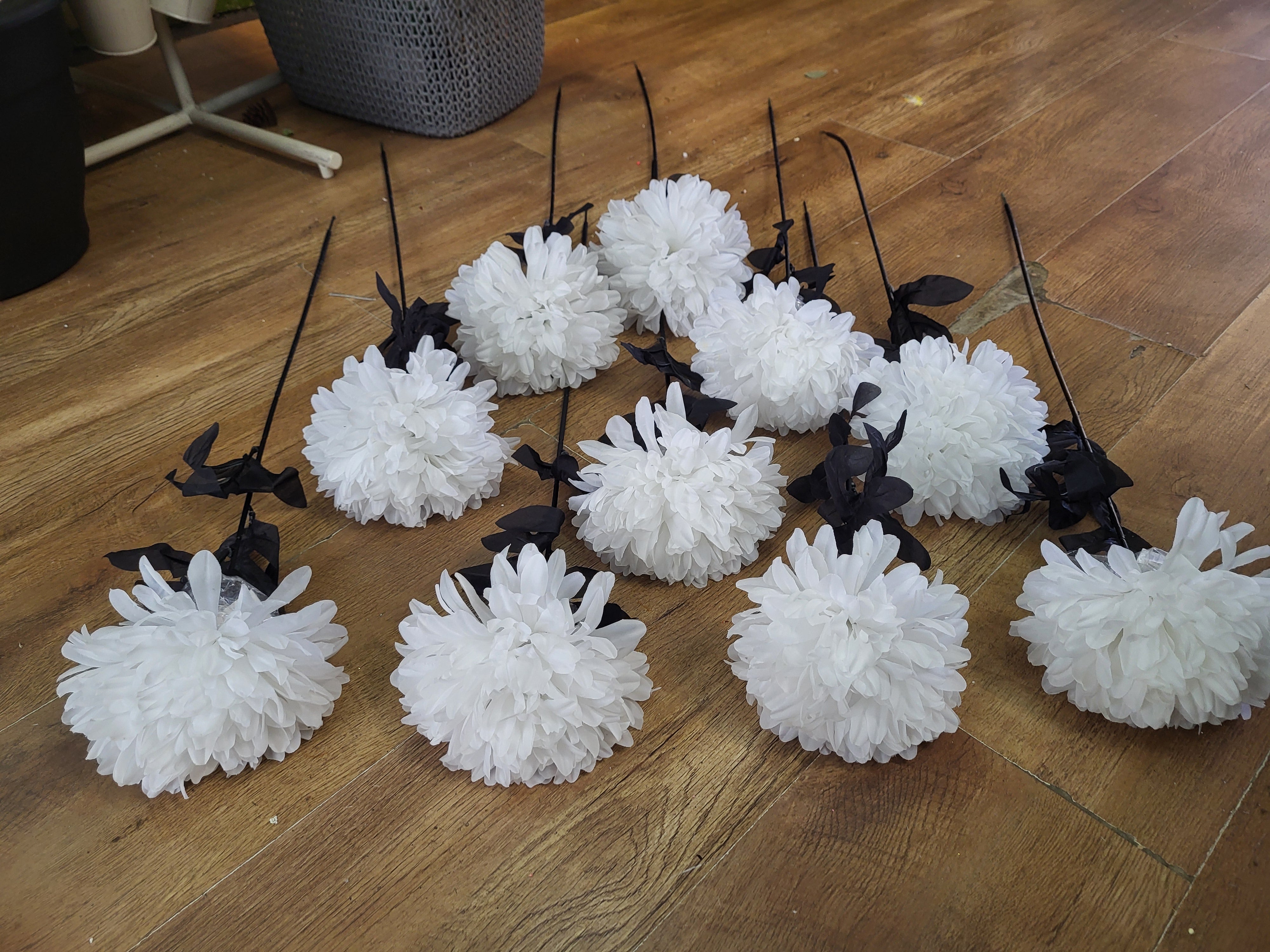 Bundle of 10 long stem white pompoms with black stems image 1