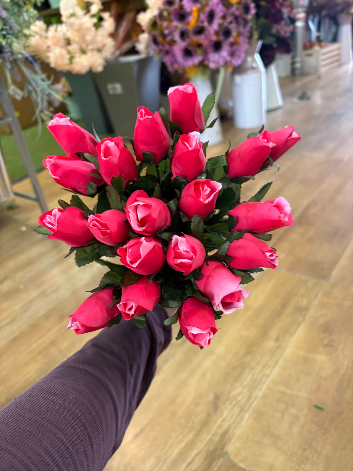 Bundle of 20 long stem hot pink closed rose picks
