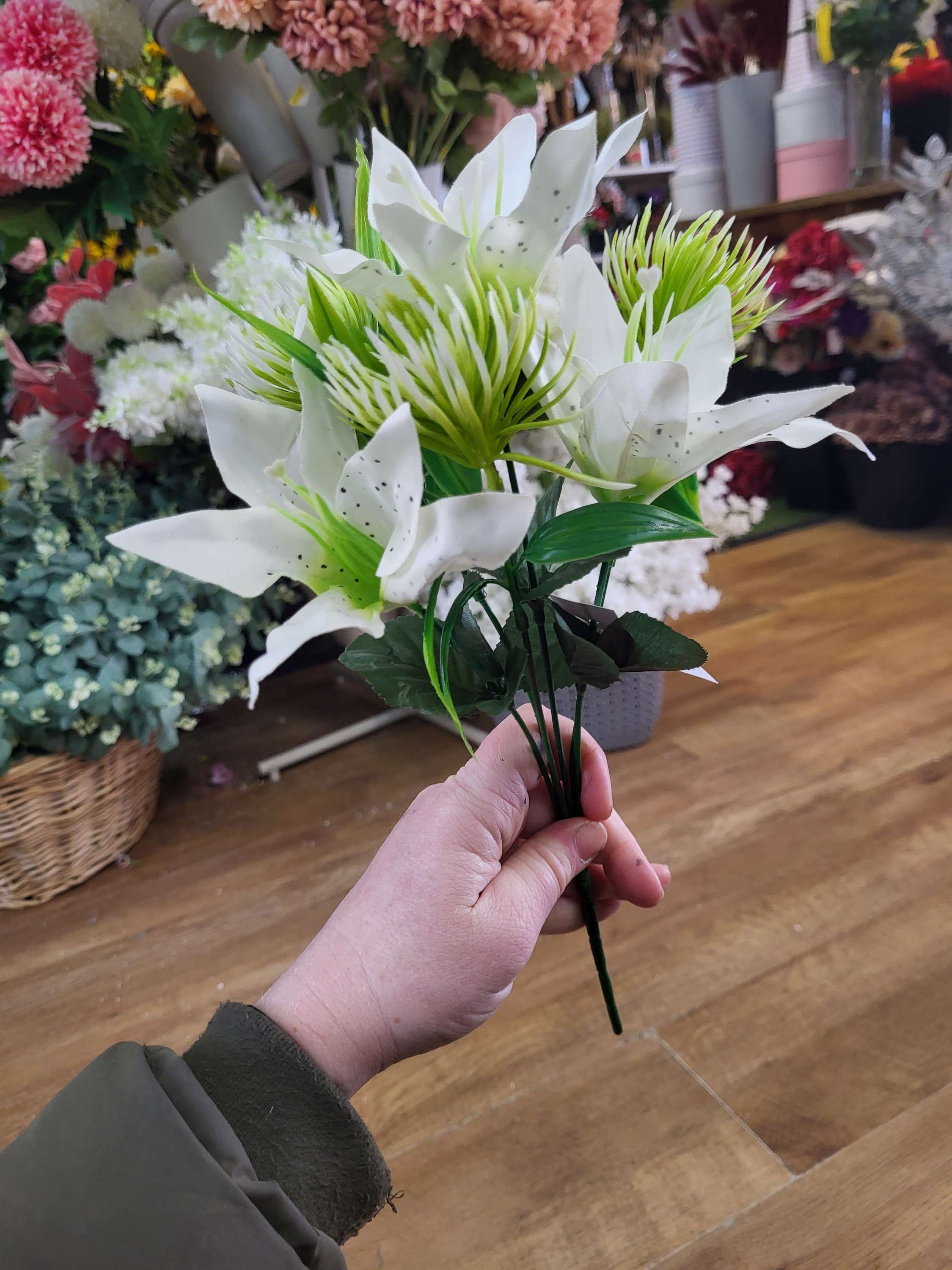 Tiger lily and allium bunch - 6 colours available image 9