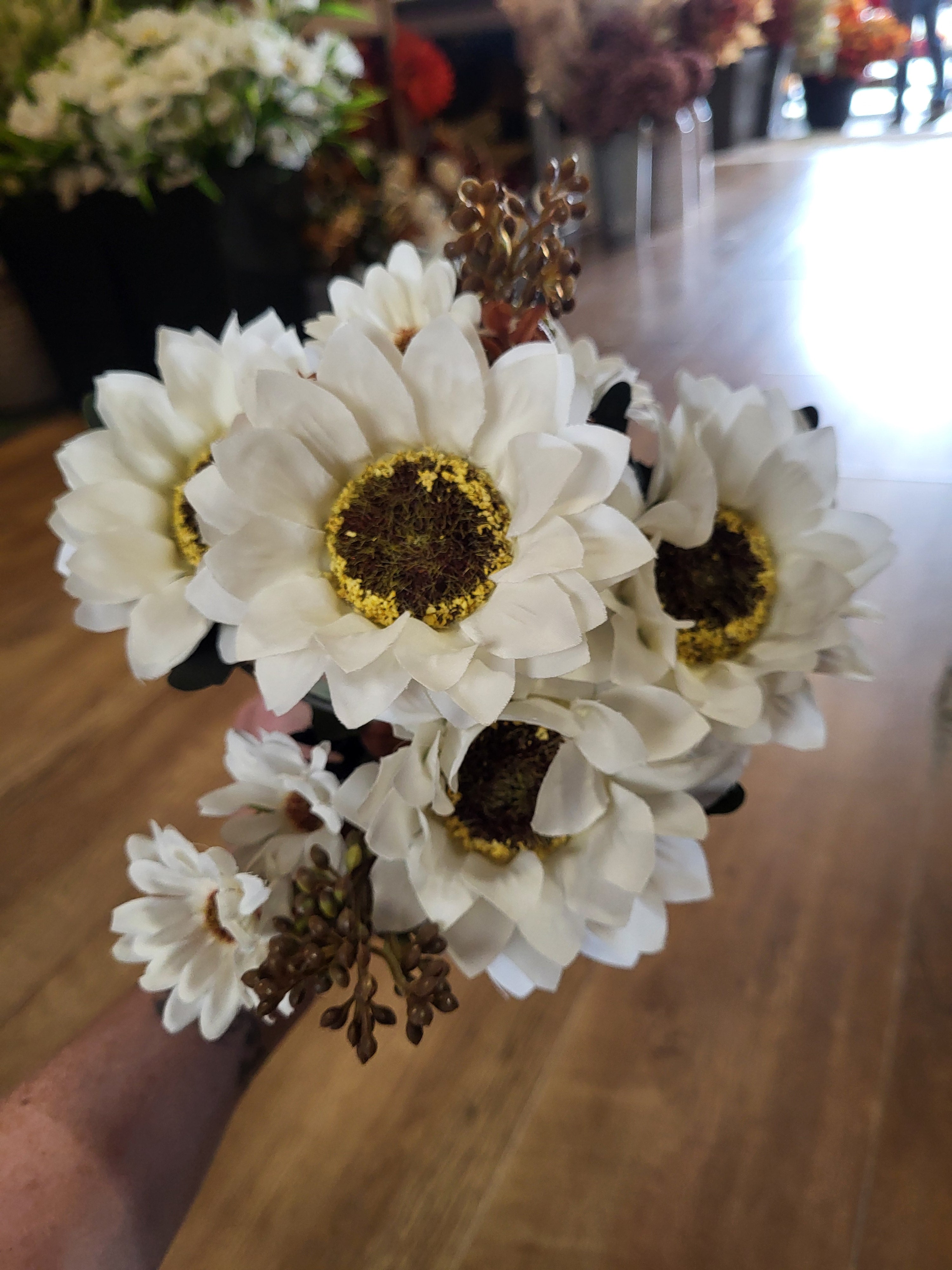 Ivory sunflower and daisy bouquet  image 1