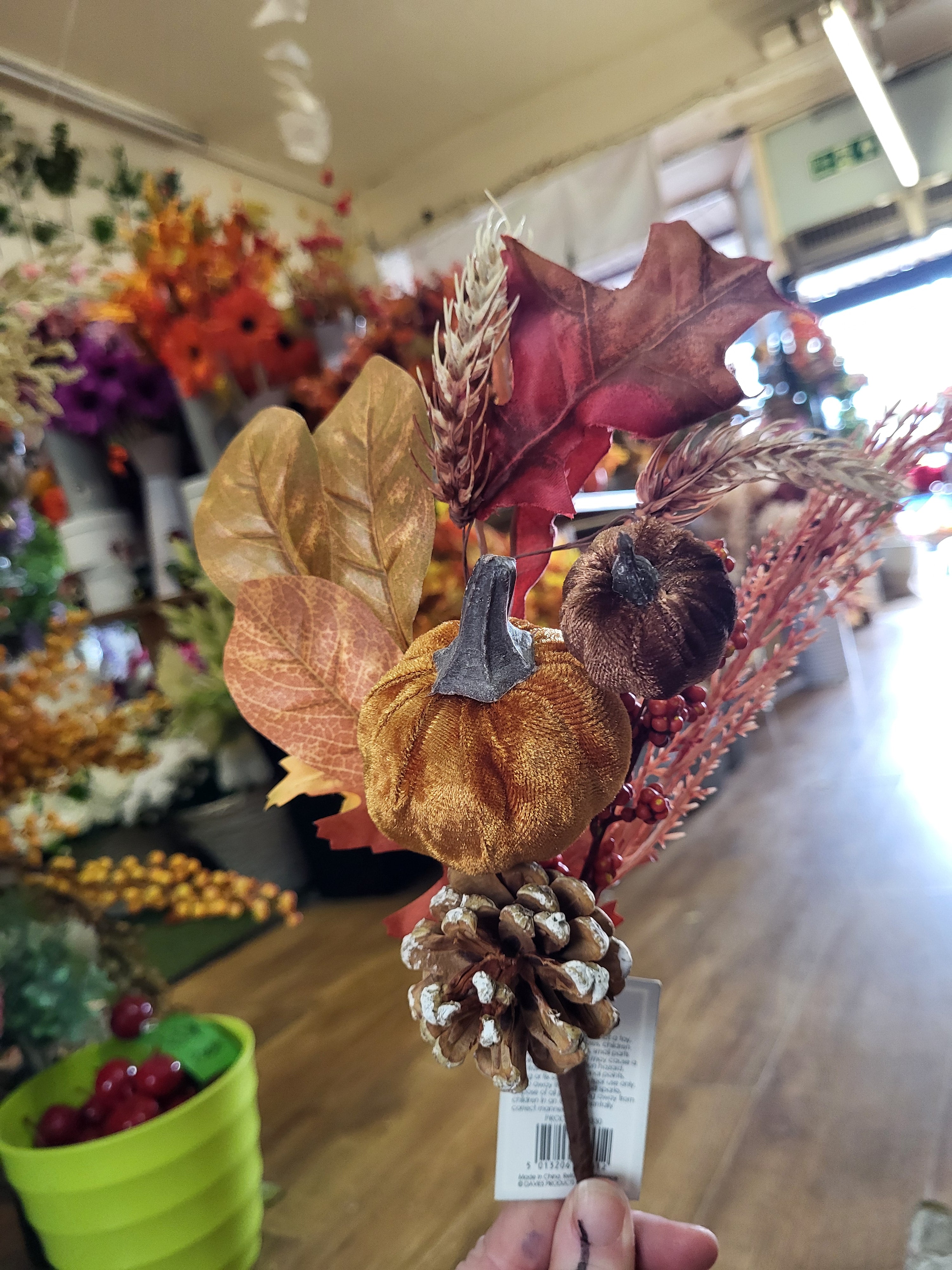 48cm luxury velvet pumpkin spray image 2