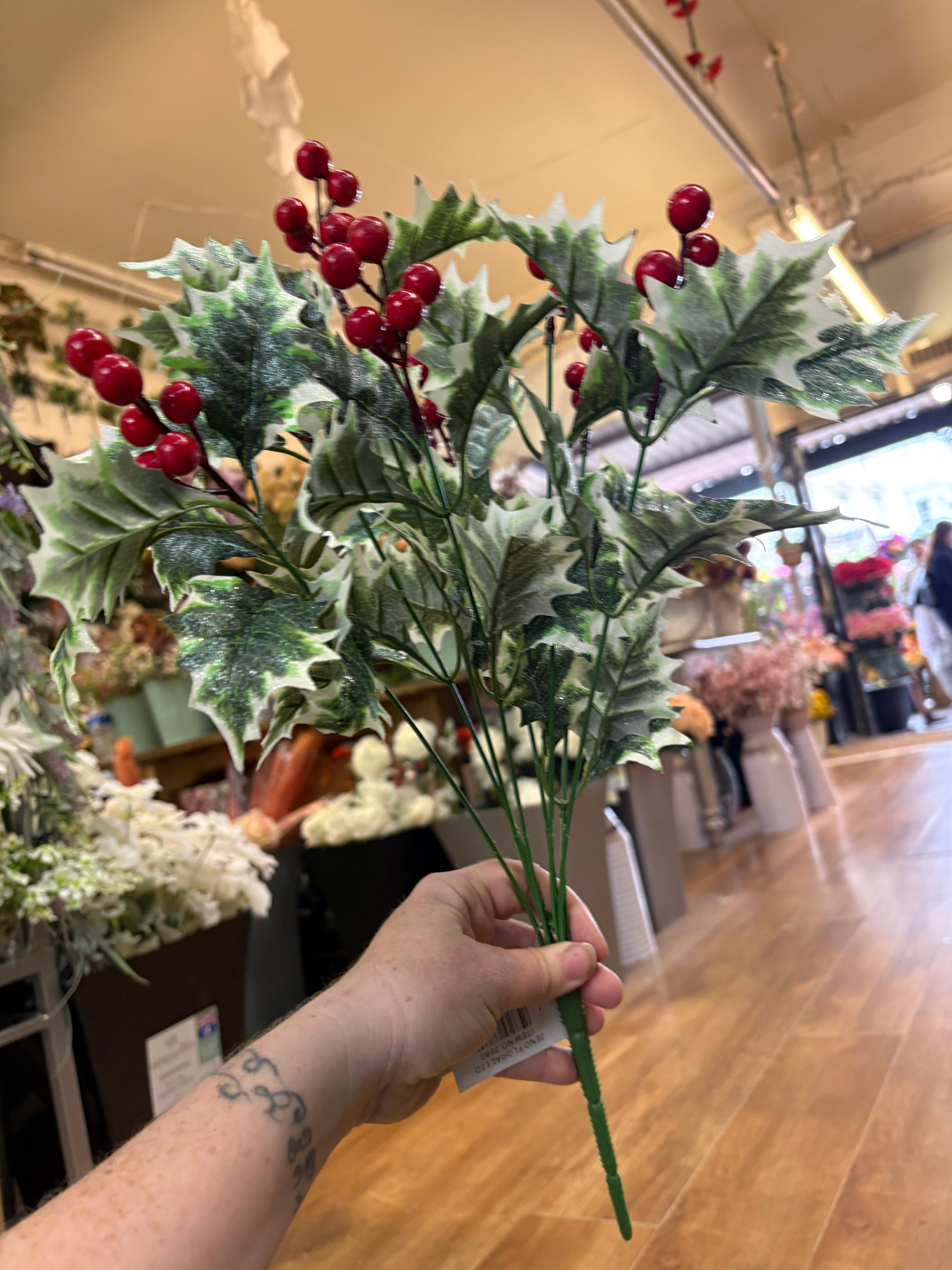 Large glittered shimmery variegated holly bunch