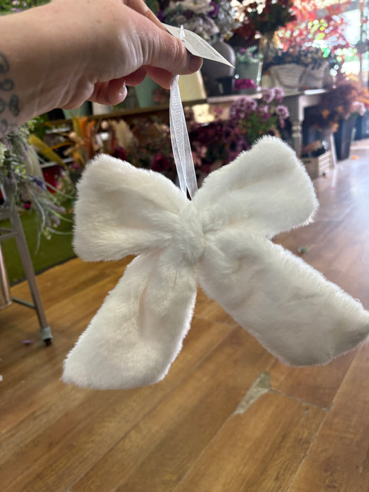 Small white Faux fur Christmas bow