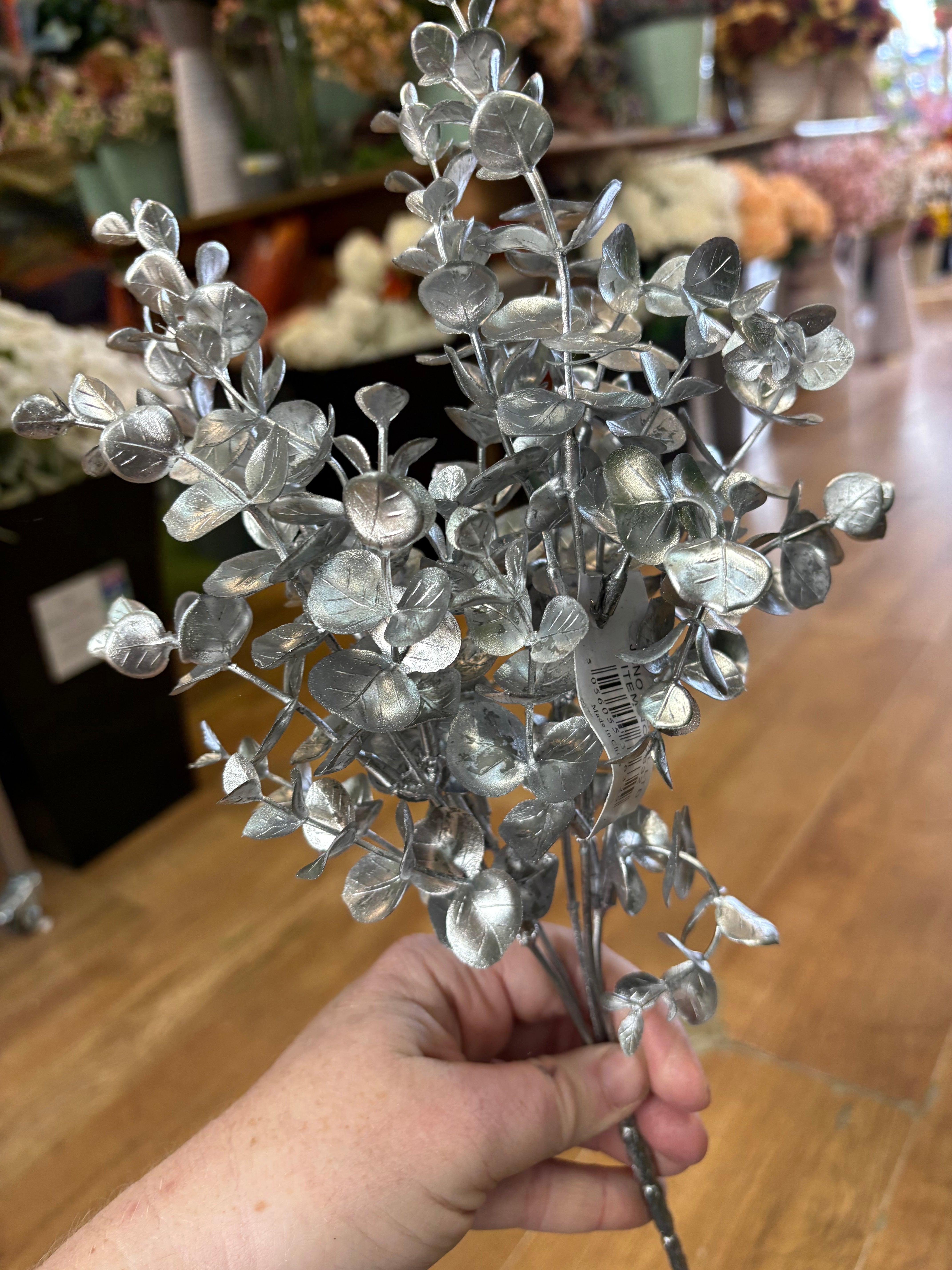 Metallic eucalyptus bunch - 3 colours available