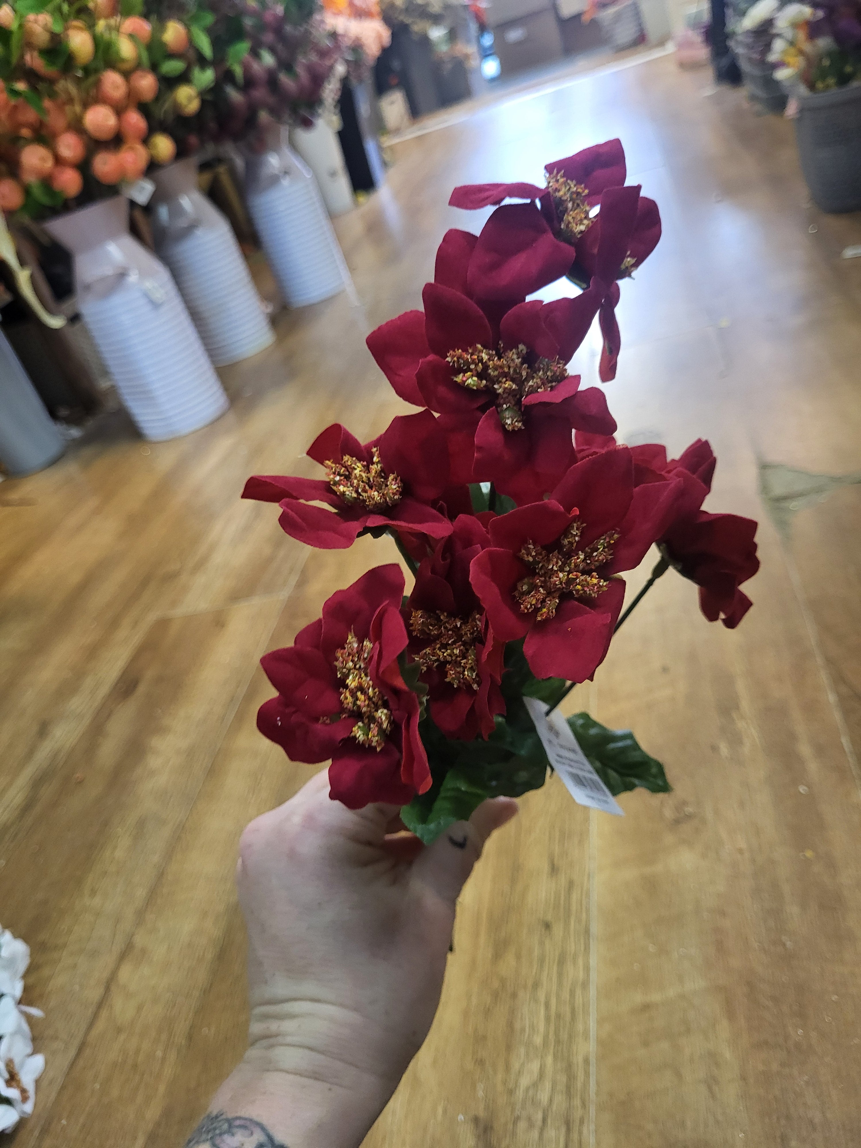 Small head poinsettia bunch - 2 colours available image 6