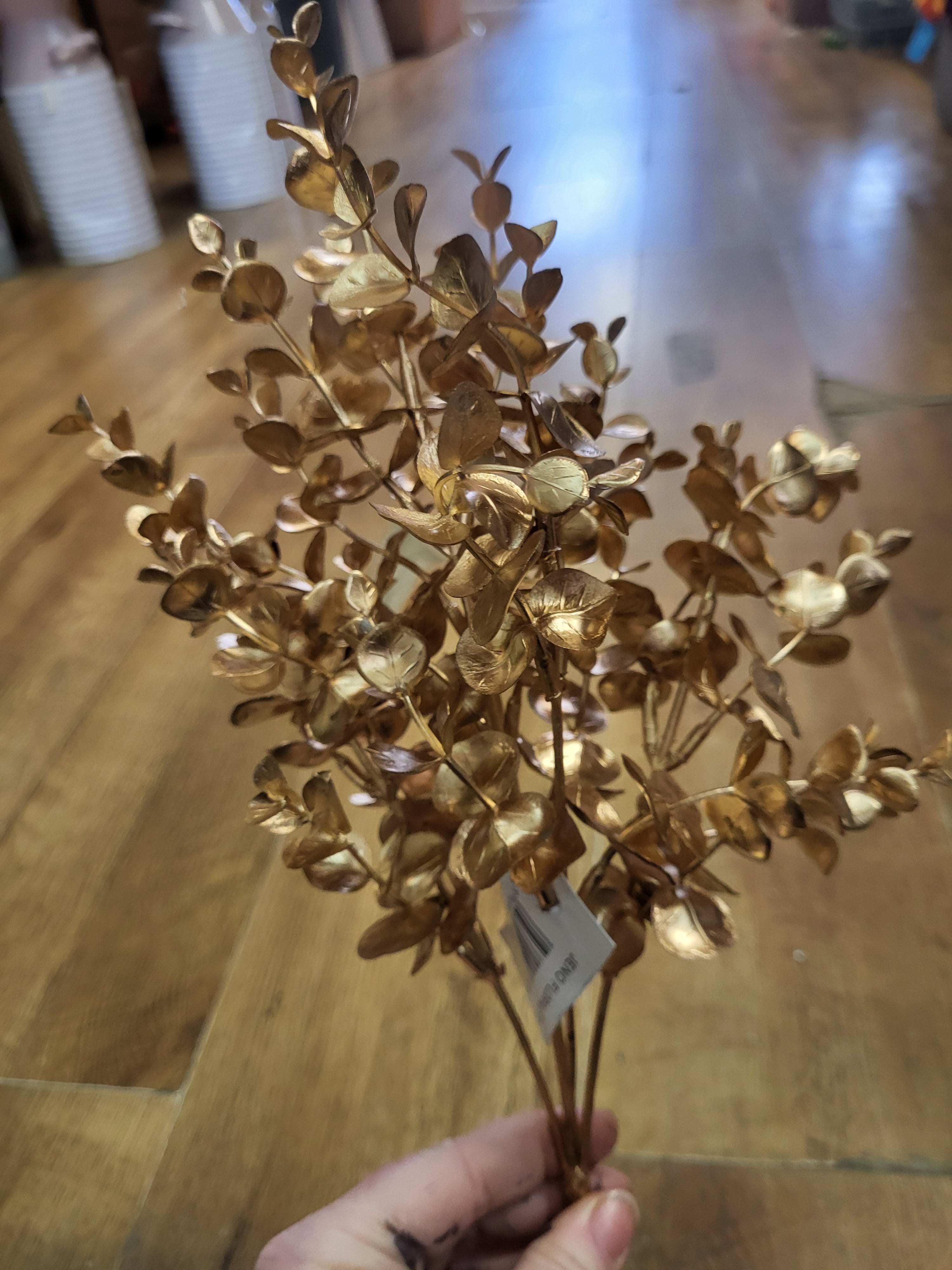 Metallic eucalyptus bunch  - 2 colours available image 5