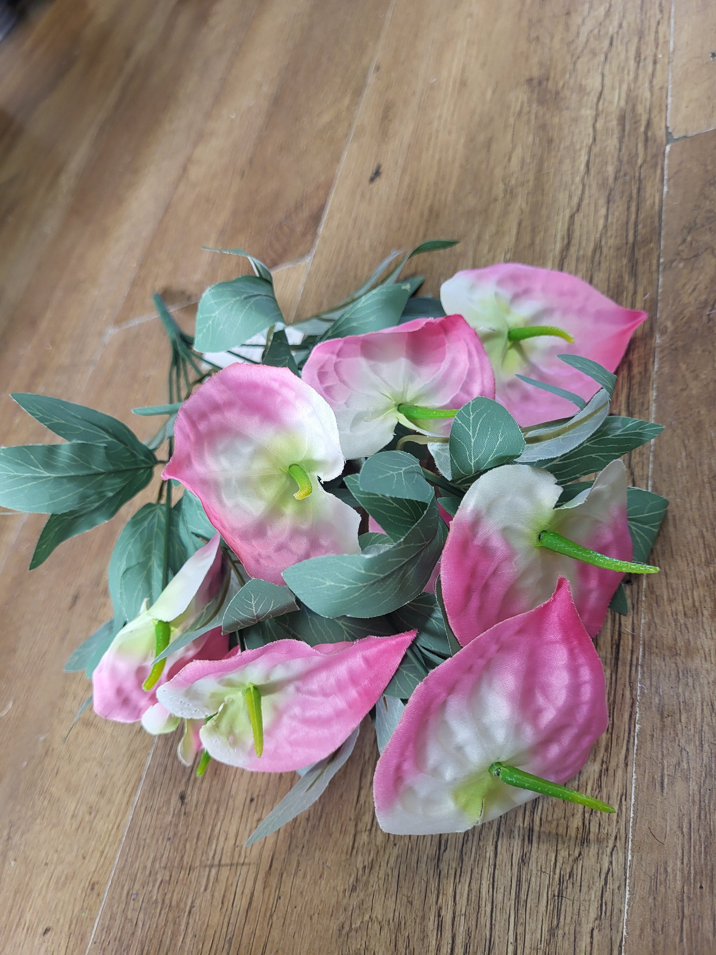 Calla lily big bunch - 3 colours available image 3